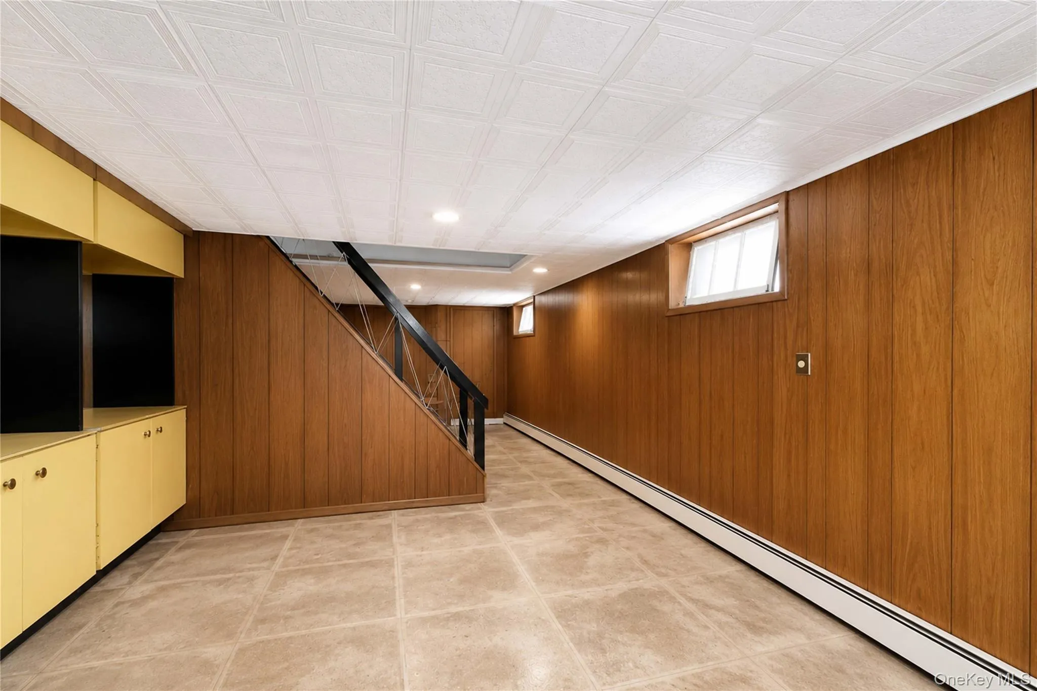 175 Latham Road, North Hempstead, NY, 5 Bedrooms Bedrooms, 7 Rooms Rooms,2 BathroomsBathrooms,Residential,For Rent,Latham,0,1043837 175 Latham Road, North Hempstead, NY, 5 Bedrooms Bedrooms, 7 Rooms Rooms,2 BathroomsBathrooms,Residential,For Rent,Latham,0,1043837