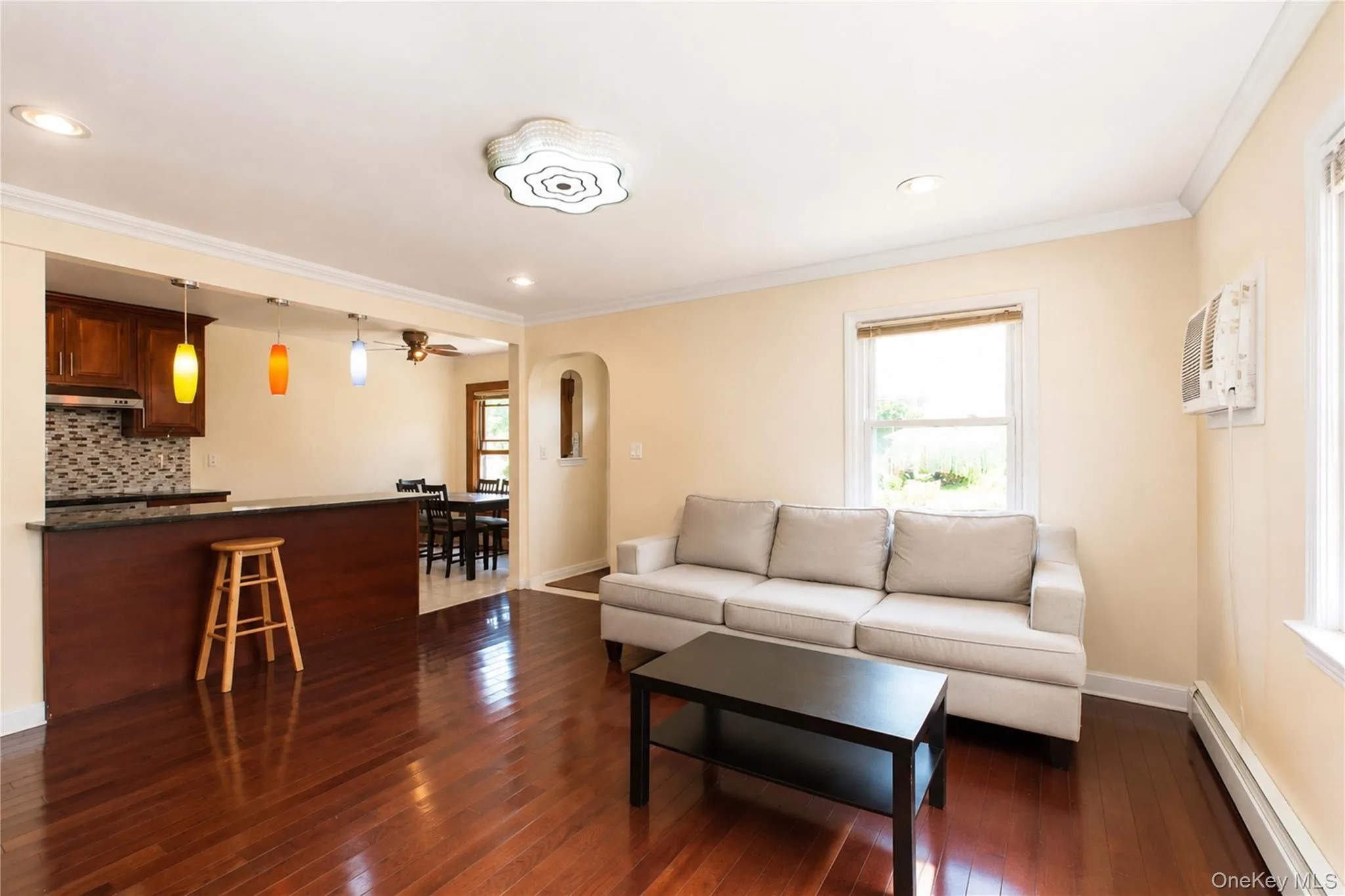 175 Latham Road, North Hempstead, NY, 5 Bedrooms Bedrooms, 7 Rooms Rooms,2 BathroomsBathrooms,Residential,For Rent,Latham,0,1043837 175 Latham Road, North Hempstead, NY, 5 Bedrooms Bedrooms, 7 Rooms Rooms,2 BathroomsBathrooms,Residential,For Rent,Latham,0,1043837