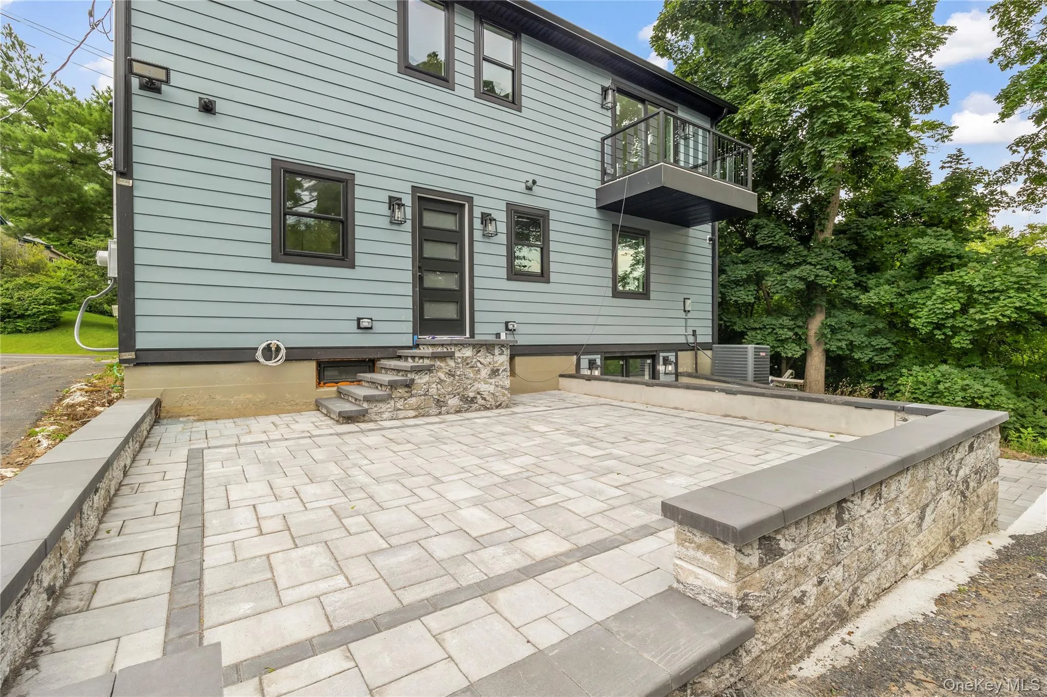 35 Harry Howard Avenue, Hudson, NY, 4 Bedrooms Bedrooms, 12 Rooms Rooms,3 BathroomsBathrooms,Residential,For Rent,Harry Howard,0,1043838 35 Harry Howard Avenue, Hudson, NY, 4 Bedrooms Bedrooms, 12 Rooms Rooms,3 BathroomsBathrooms,Residential,For Rent,Harry Howard,0,1043838
