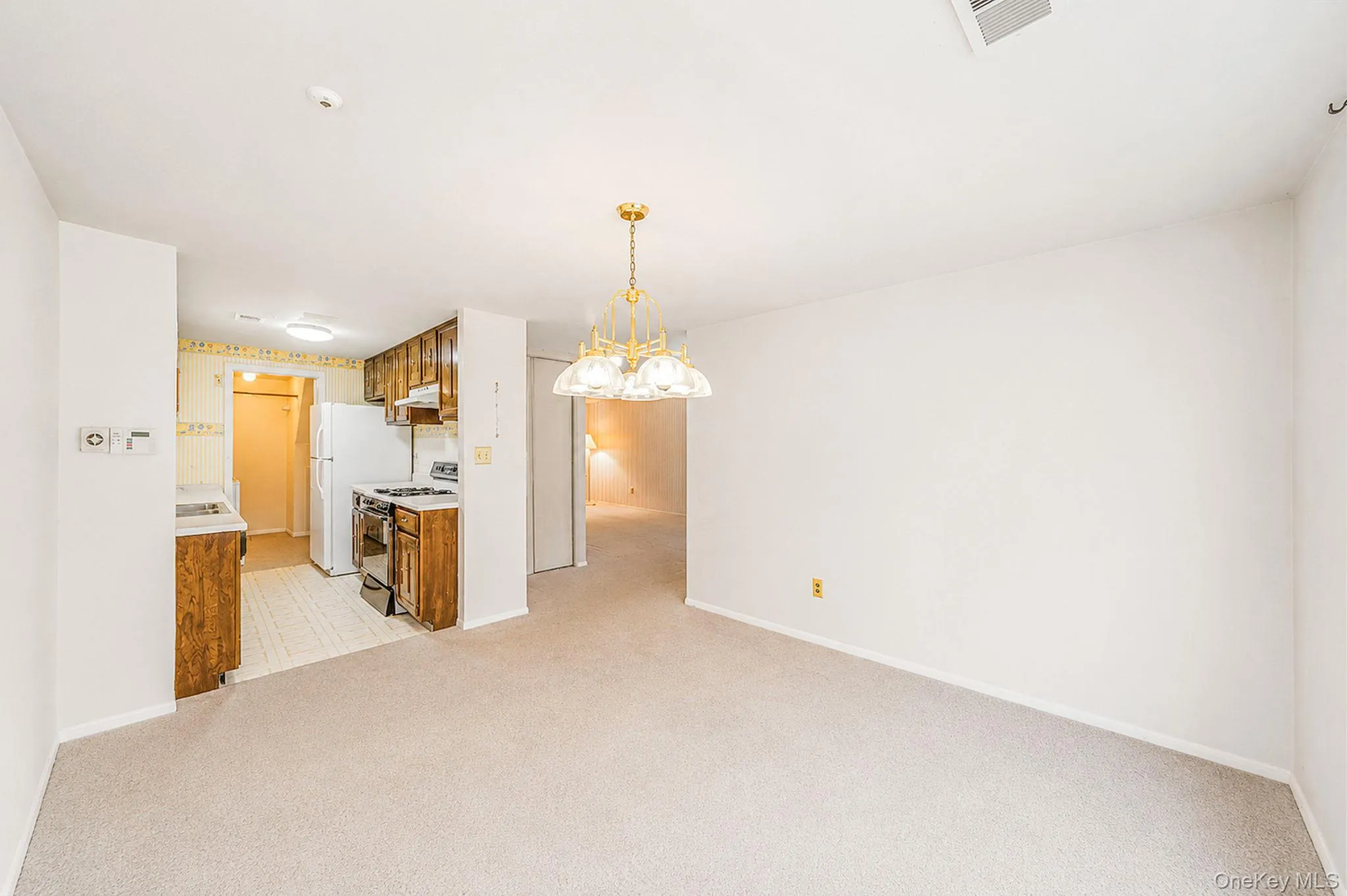 230 Birchwood Road, Brookhaven, NY, 3 Bedrooms Bedrooms, 5 Rooms Rooms,1 BathroomBathrooms,Residential,For Rent,Birchwood,0,1043843 230 Birchwood Road, Brookhaven, NY, 3 Bedrooms Bedrooms, 5 Rooms Rooms,1 BathroomBathrooms,Residential,For Rent,Birchwood,0,1043843