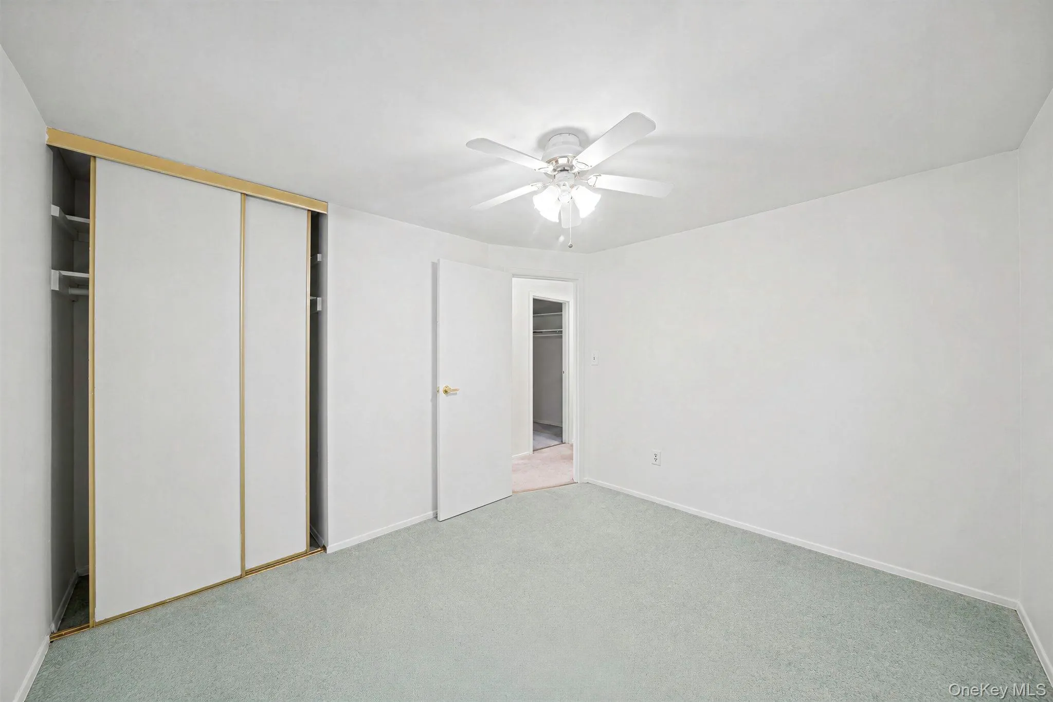 230 Birchwood Road, Brookhaven, NY, 3 Bedrooms Bedrooms, 5 Rooms Rooms,1 BathroomBathrooms,Residential,For Rent,Birchwood,0,1043843 230 Birchwood Road, Brookhaven, NY, 3 Bedrooms Bedrooms, 5 Rooms Rooms,1 BathroomBathrooms,Residential,For Rent,Birchwood,0,1043843