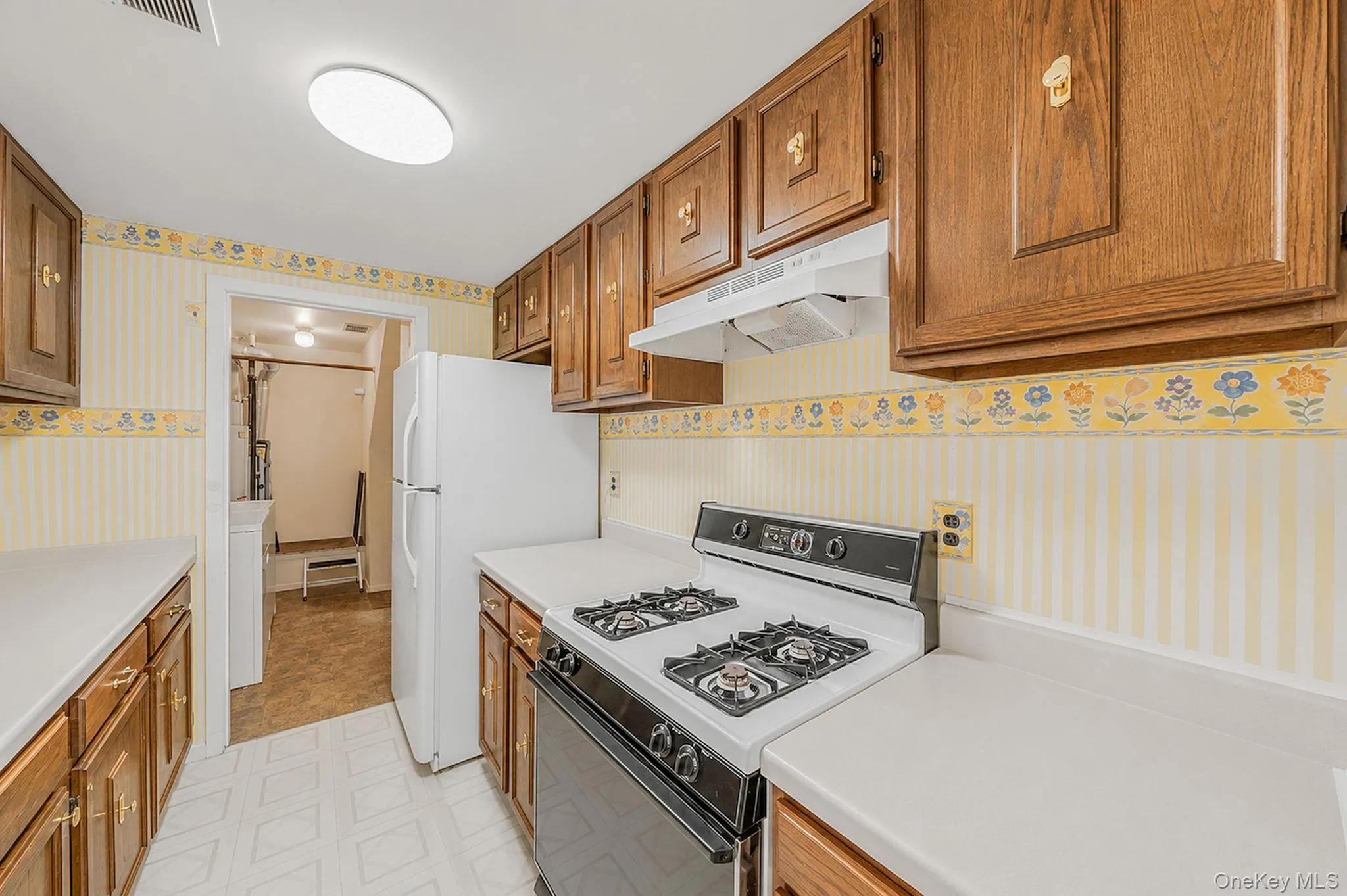 230 Birchwood Road, Brookhaven, NY, 3 Bedrooms Bedrooms, 5 Rooms Rooms,1 BathroomBathrooms,Residential,For Rent,Birchwood,0,1043843 230 Birchwood Road, Brookhaven, NY, 3 Bedrooms Bedrooms, 5 Rooms Rooms,1 BathroomBathrooms,Residential,For Rent,Birchwood,0,1043843