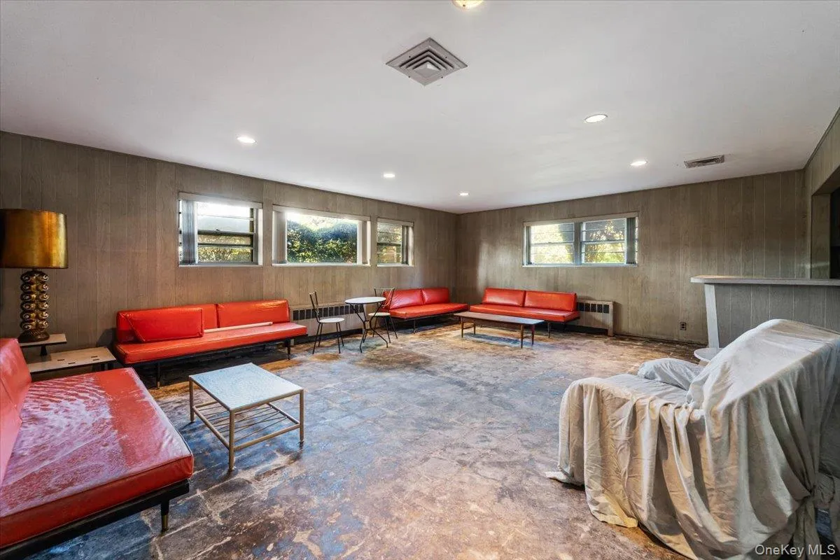 27-17 216th Street, New York, NY, 4 Bedrooms Bedrooms, 13 Rooms Rooms,3 BathroomsBathrooms,Residential,For Rent,216th,0,1043846 27-17 216th Street, New York, NY, 4 Bedrooms Bedrooms, 13 Rooms Rooms,3 BathroomsBathrooms,Residential,For Rent,216th,0,1043846
