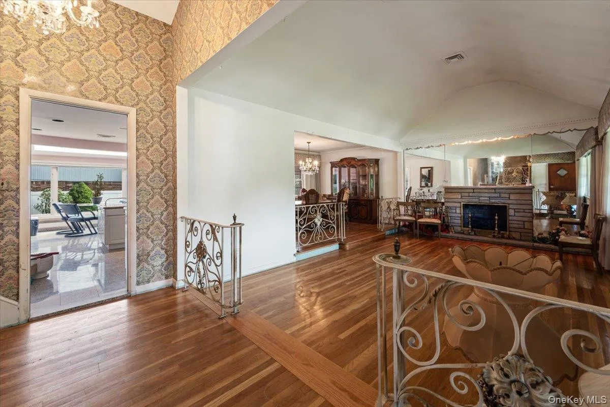 27-17 216th Street, New York, NY, 4 Bedrooms Bedrooms, 13 Rooms Rooms,3 BathroomsBathrooms,Residential,For Rent,216th,0,1043846 27-17 216th Street, New York, NY, 4 Bedrooms Bedrooms, 13 Rooms Rooms,3 BathroomsBathrooms,Residential,For Rent,216th,0,1043846
