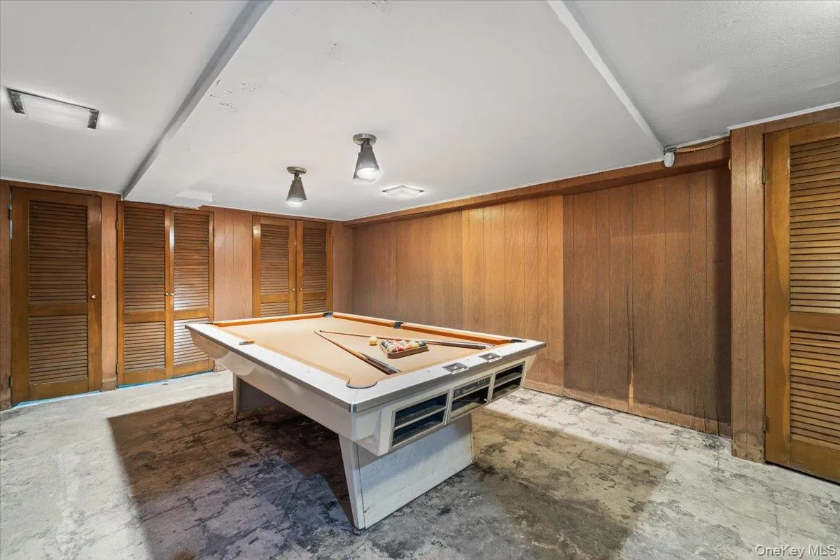 27-17 216th Street, New York, NY, 4 Bedrooms Bedrooms, 13 Rooms Rooms,3 BathroomsBathrooms,Residential,For Rent,216th,0,1043846 27-17 216th Street, New York, NY, 4 Bedrooms Bedrooms, 13 Rooms Rooms,3 BathroomsBathrooms,Residential,For Rent,216th,0,1043846