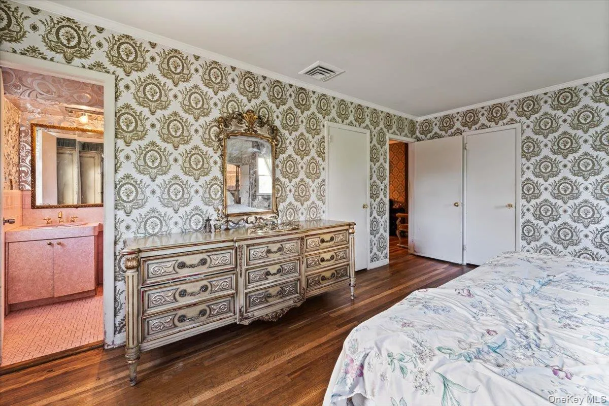 27-17 216th Street, New York, NY, 4 Bedrooms Bedrooms, 13 Rooms Rooms,3 BathroomsBathrooms,Residential,For Rent,216th,0,1043846 27-17 216th Street, New York, NY, 4 Bedrooms Bedrooms, 13 Rooms Rooms,3 BathroomsBathrooms,Residential,For Rent,216th,0,1043846
