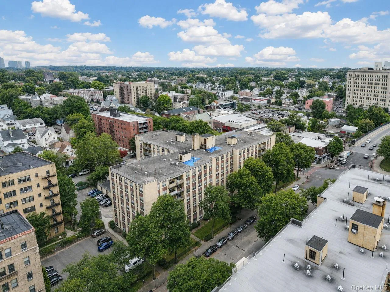 AAerial View – Commuter’s Dream!Enjoy this impressive aerial view from 11 Park Ave, showcasing the surrounding Mount Vernon neighborhood and the nearby Metro-North Mount Vernon East station. With convenient train service to Manhattan/Grand Central in approximately 30 minutes, this location is ideal for commuters seeking comfort, convenience, and easy access to New York City. AAerial View – Commuter’s Dream!Enjoy this impressive aerial view from 11 Park Ave, showcasing the surrounding Mount Vernon neighborhood and the nearby Metro-North Mount Vernon East station. With convenient train service to Manhattan/Grand Central in approximately 30 minutes, this location is ideal for commuters seeking comfort, convenience, and easy access to New York City.