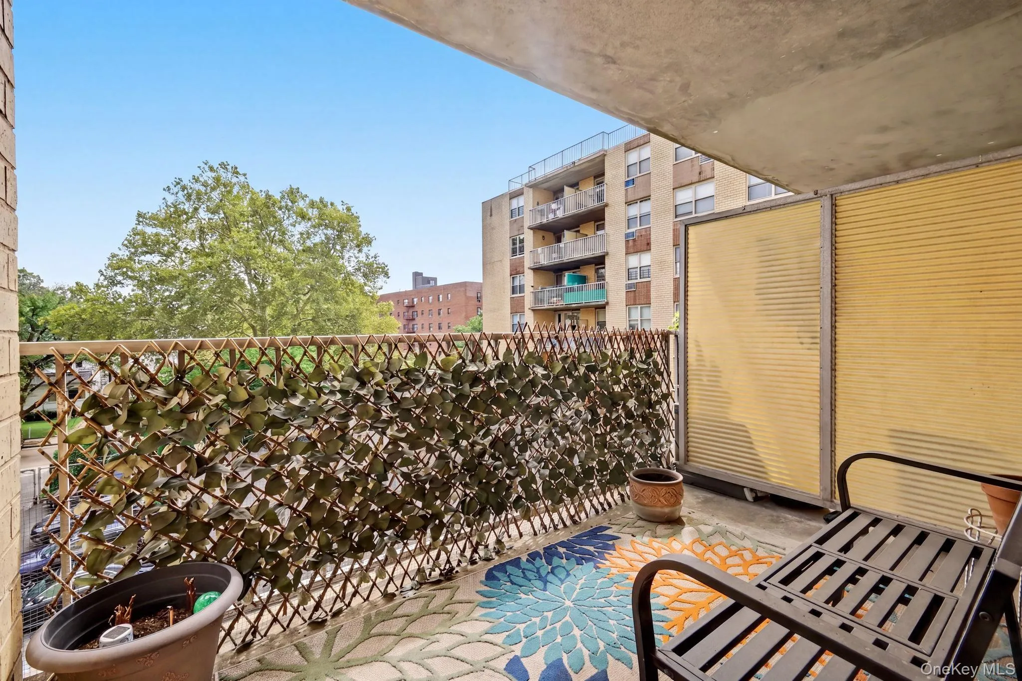 Enjoy the balcony with a privacy lattice, the private balcony creates an easy indoor-outdoor connection, perfect for enjoying fresh air, morning coffee, or unwinding at the end of the day. Enjoy the balcony with a privacy lattice, the private balcony creates an easy indoor-outdoor connection, perfect for enjoying fresh air, morning coffee, or unwinding at the end of the day.