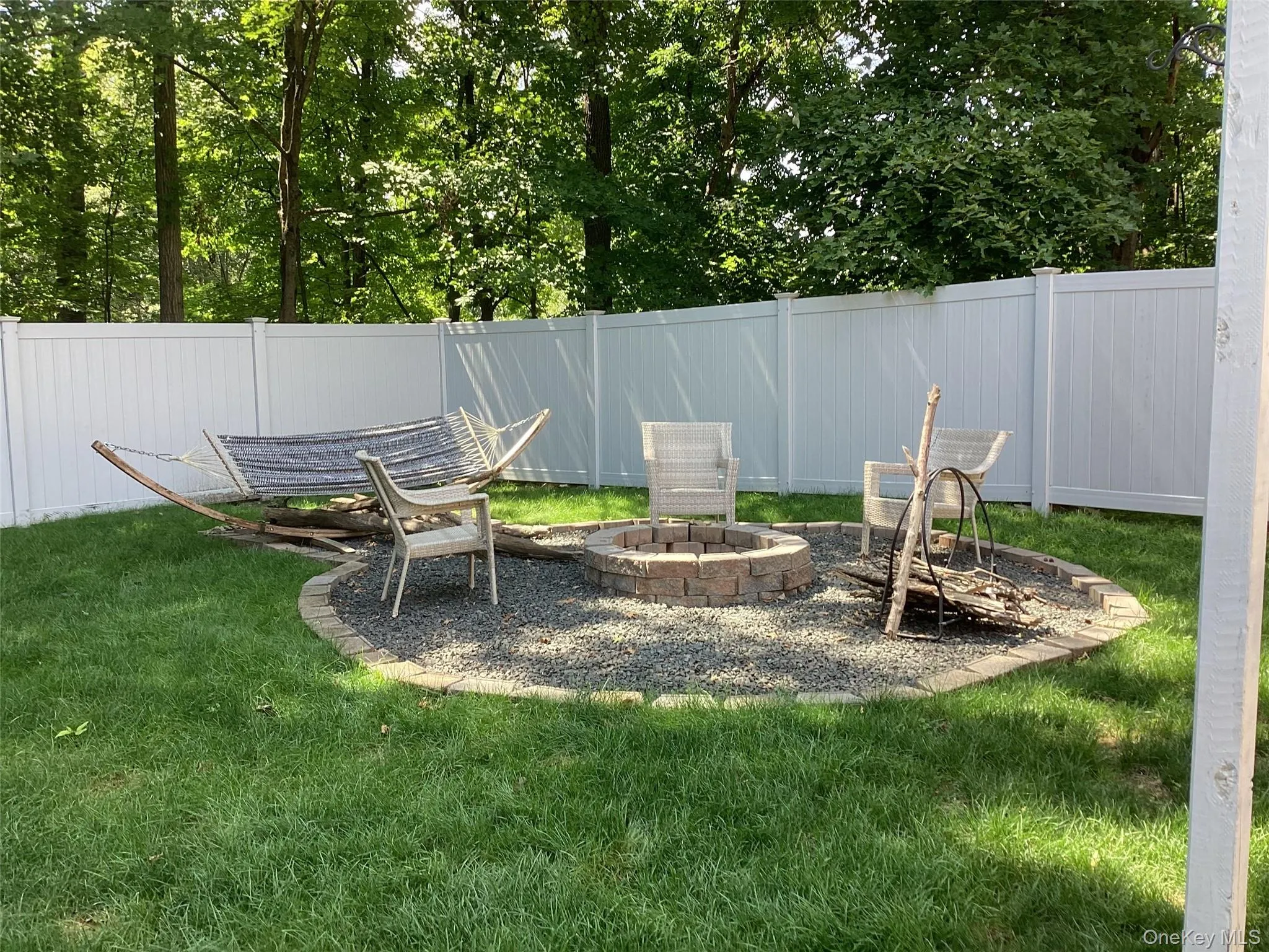 65 Luty Drive, Hyde Park, NY, 3 Bedrooms Bedrooms, 7 Rooms Rooms,1 BathroomBathrooms,Residential,For Rent,Luty,0,1043854 65 Luty Drive, Hyde Park, NY, 3 Bedrooms Bedrooms, 7 Rooms Rooms,1 BathroomBathrooms,Residential,For Rent,Luty,0,1043854