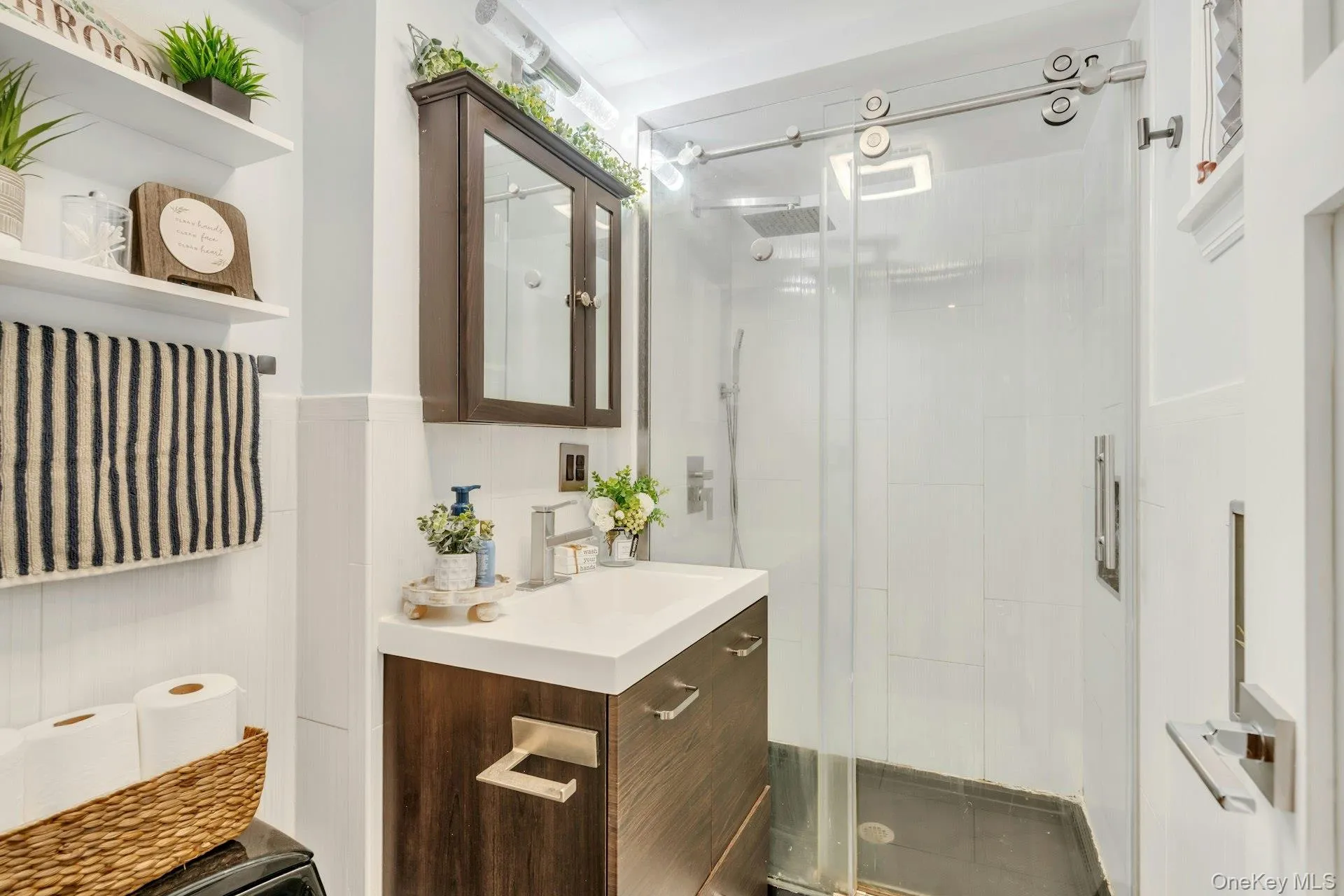 Primary bathroom with modern shower Primary bathroom with modern shower