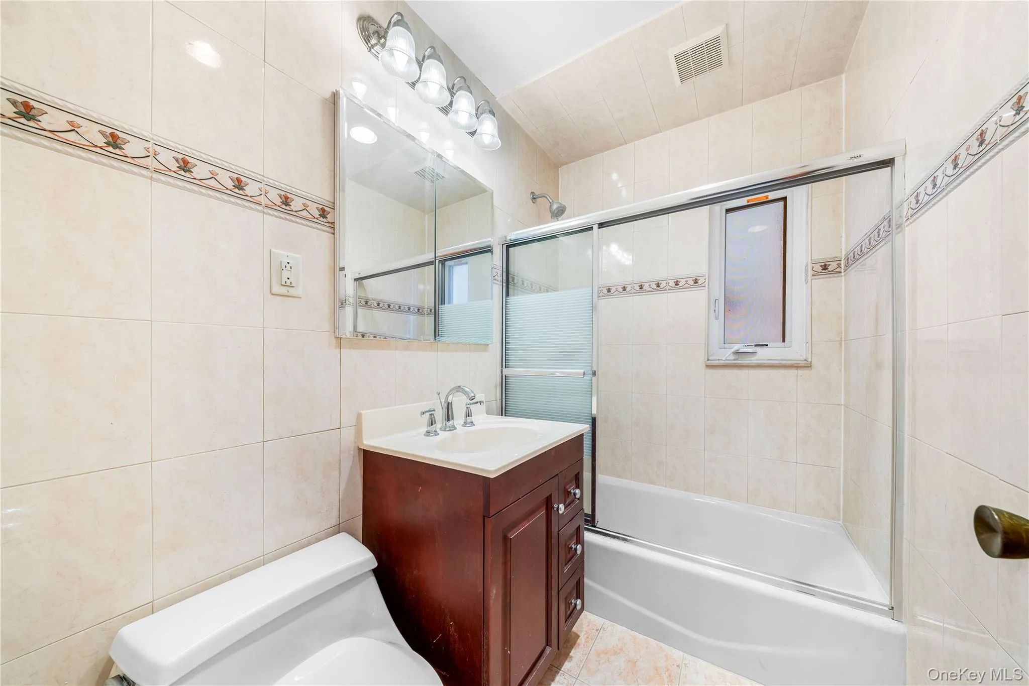 2031 36th Street, New York, NY, 6 Bedrooms Bedrooms, 13 Rooms Rooms,3 BathroomsBathrooms,Residential,For Rent,36th,0,1043863 2031 36th Street, New York, NY, 6 Bedrooms Bedrooms, 13 Rooms Rooms,3 BathroomsBathrooms,Residential,For Rent,36th,0,1043863