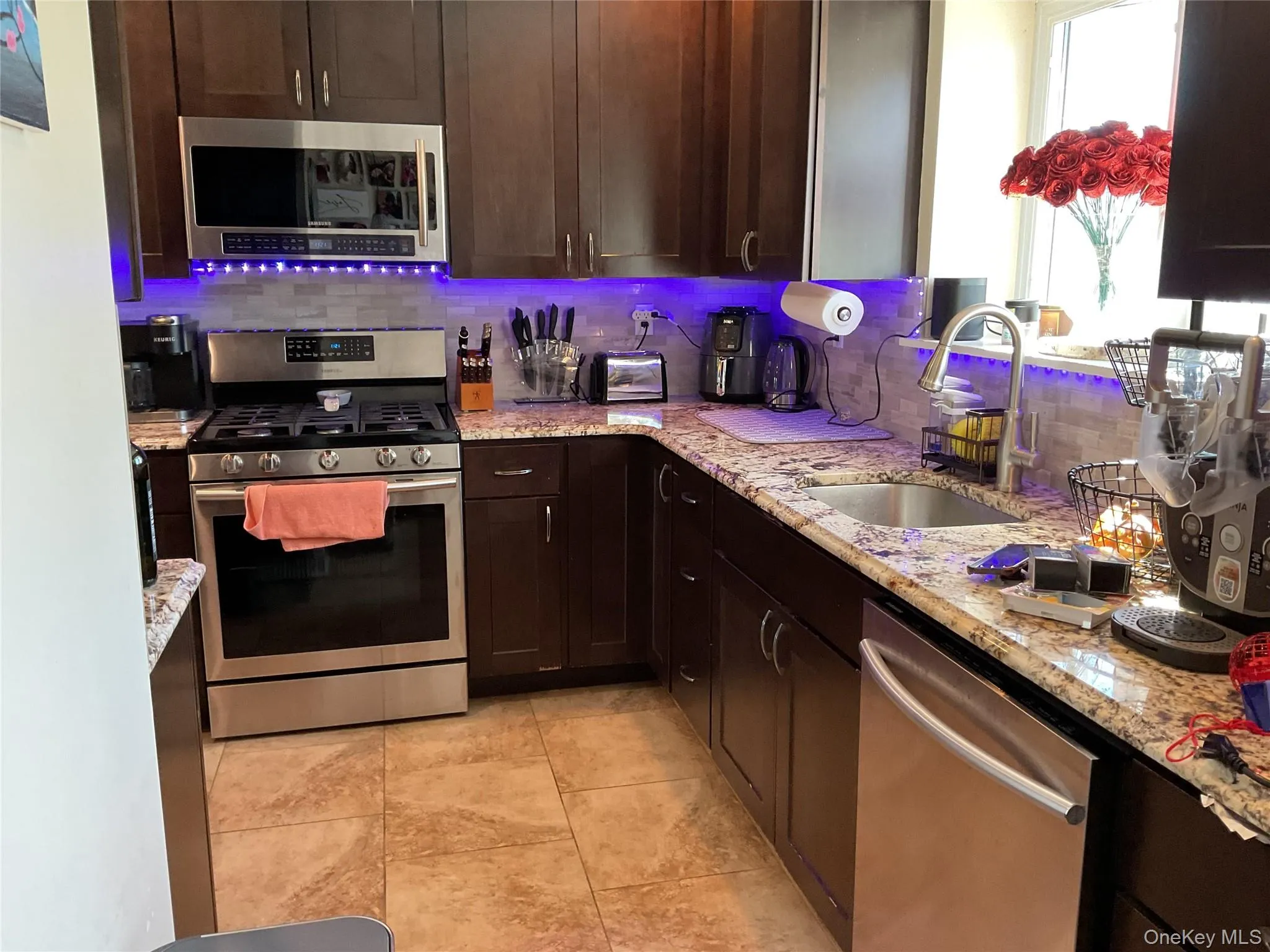 246 Orleans Road, Newburgh (town), NY, 3 Bedrooms Bedrooms, 7 Rooms Rooms,2 BathroomsBathrooms,Residential,For Rent,Orleans,0,1043867 246 Orleans Road, Newburgh (town), NY, 3 Bedrooms Bedrooms, 7 Rooms Rooms,2 BathroomsBathrooms,Residential,For Rent,Orleans,0,1043867