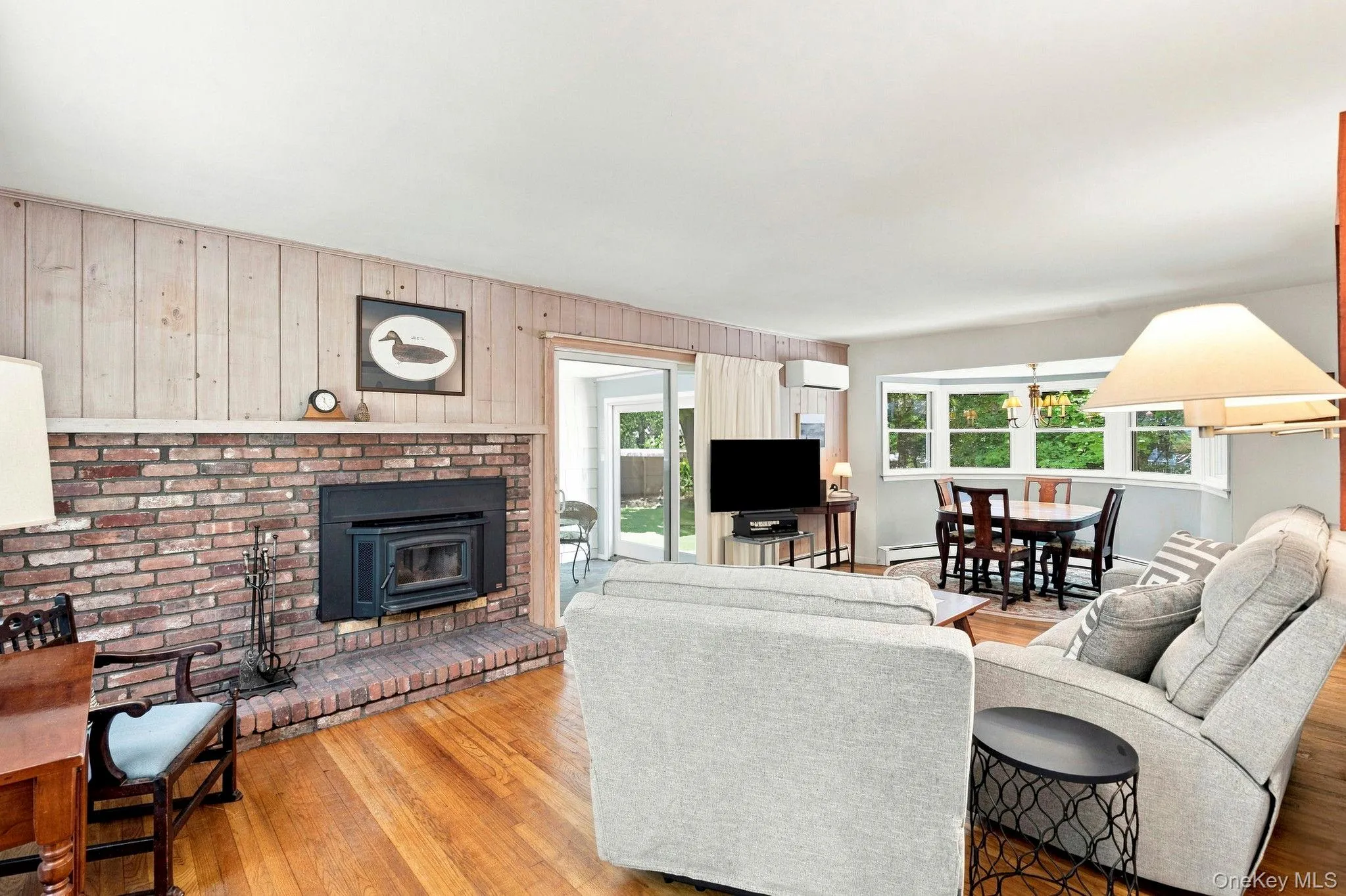 87 Jagger Lane, Southampton, NY, 3 Bedrooms Bedrooms, 6 Rooms Rooms,2 BathroomsBathrooms,Residential,For Rent,Jagger,0,1043869 87 Jagger Lane, Southampton, NY, 3 Bedrooms Bedrooms, 6 Rooms Rooms,2 BathroomsBathrooms,Residential,For Rent,Jagger,0,1043869