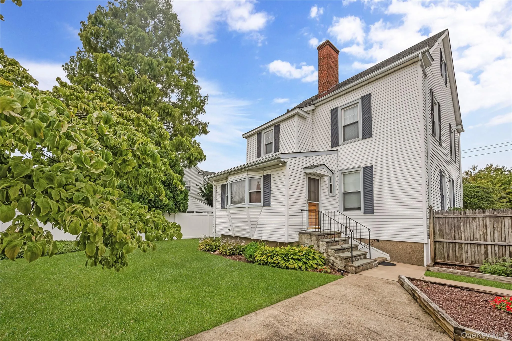 94 Fallwood Parkway, Oyster Bay, NY, 4 Bedrooms Bedrooms, 7 Rooms Rooms,2 BathroomsBathrooms,Residential,For Rent,Fallwood,0,1043870 94 Fallwood Parkway, Oyster Bay, NY, 4 Bedrooms Bedrooms, 7 Rooms Rooms,2 BathroomsBathrooms,Residential,For Rent,Fallwood,0,1043870
