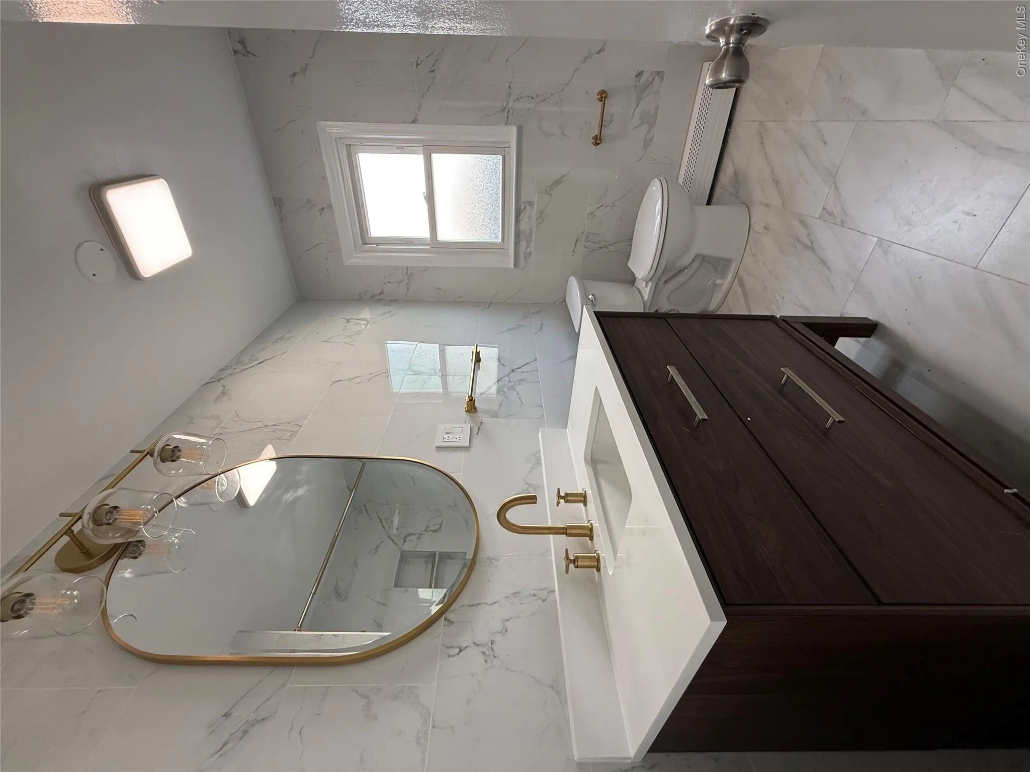 85 Halley Street, Yonkers, NY, 2 Bedrooms Bedrooms, 5 Rooms Rooms,1 BathroomBathrooms,Residential Lease,For Rent,Halley,0,1043871 85 Halley Street, Yonkers, NY, 2 Bedrooms Bedrooms, 5 Rooms Rooms,1 BathroomBathrooms,Residential Lease,For Rent,Halley,0,1043871
