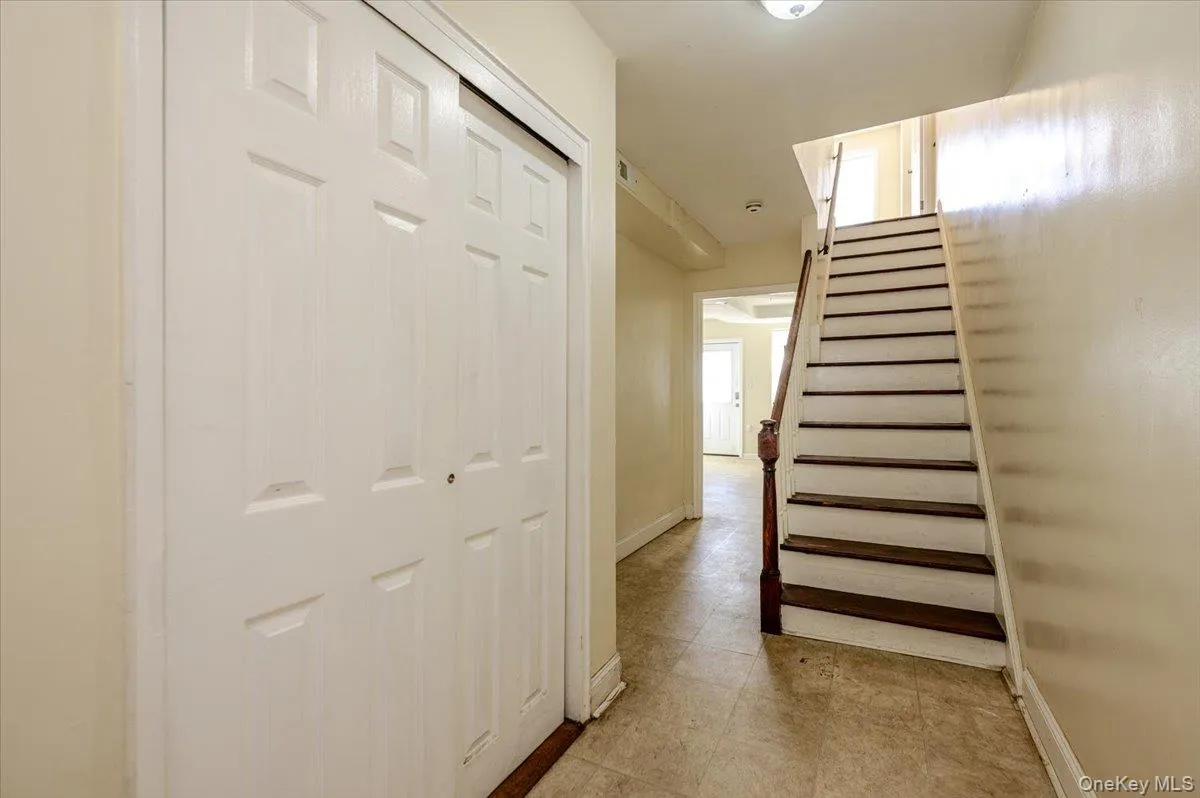 272 Brinsmade Avenue, New York, NY, 3 Bedrooms Bedrooms, 7 Rooms Rooms,2 BathroomsBathrooms,Residential,For Rent,Brinsmade,0,1043875 272 Brinsmade Avenue, New York, NY, 3 Bedrooms Bedrooms, 7 Rooms Rooms,2 BathroomsBathrooms,Residential,For Rent,Brinsmade,0,1043875