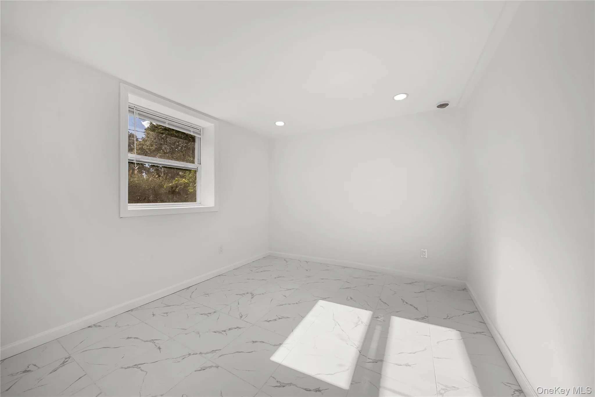 31 Concord Road, Brookhaven, NY, 4 Bedrooms Bedrooms, 12 Rooms Rooms,2 BathroomsBathrooms,Residential,For Rent,Concord,0,1043877 31 Concord Road, Brookhaven, NY, 4 Bedrooms Bedrooms, 12 Rooms Rooms,2 BathroomsBathrooms,Residential,For Rent,Concord,0,1043877