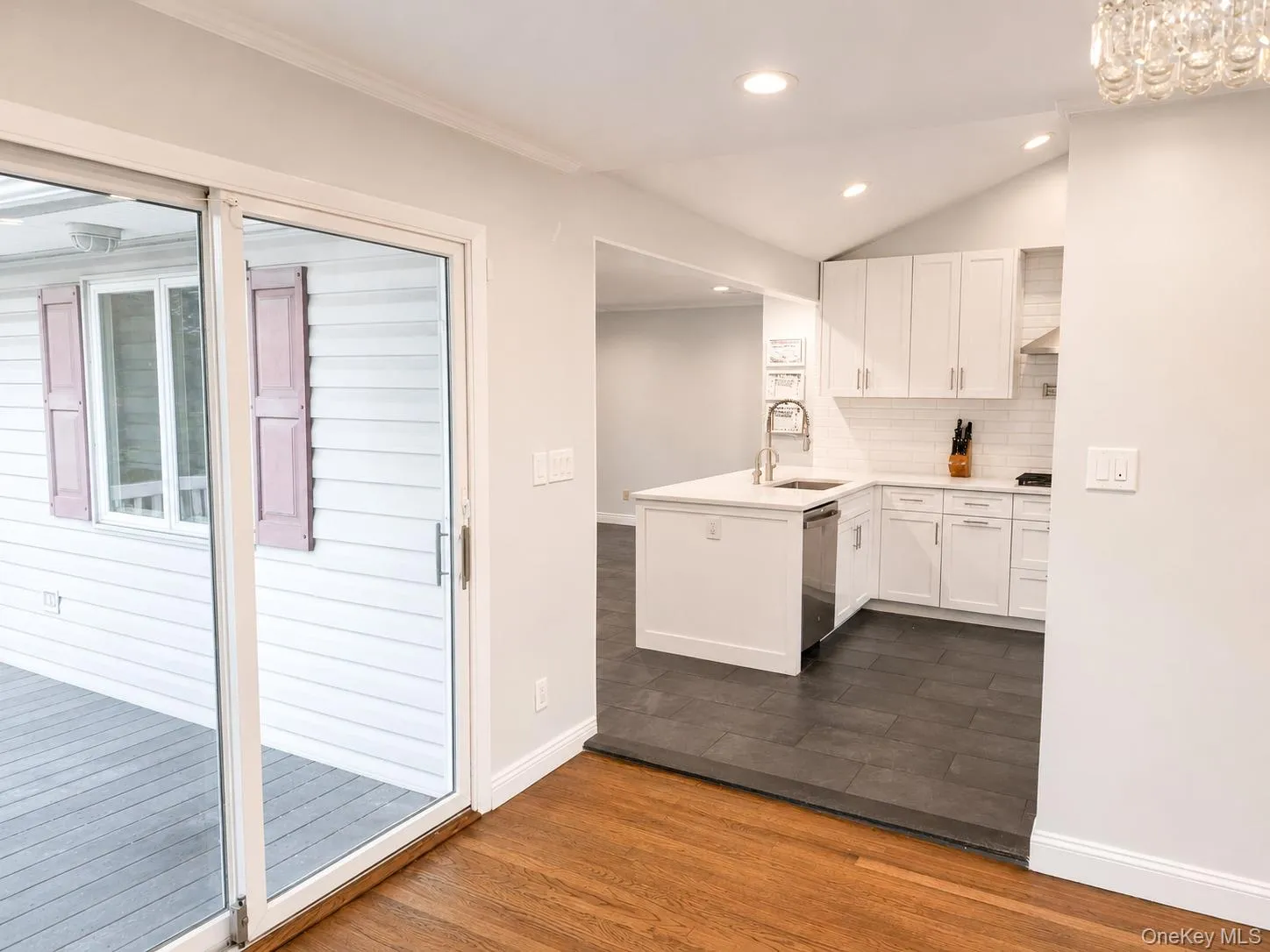 586 Harless Place, Hempstead, NY, 5 Bedrooms Bedrooms, 14 Rooms Rooms,3 BathroomsBathrooms,Residential,For Rent,Harless,0,1043880 586 Harless Place, Hempstead, NY, 5 Bedrooms Bedrooms, 14 Rooms Rooms,3 BathroomsBathrooms,Residential,For Rent,Harless,0,1043880