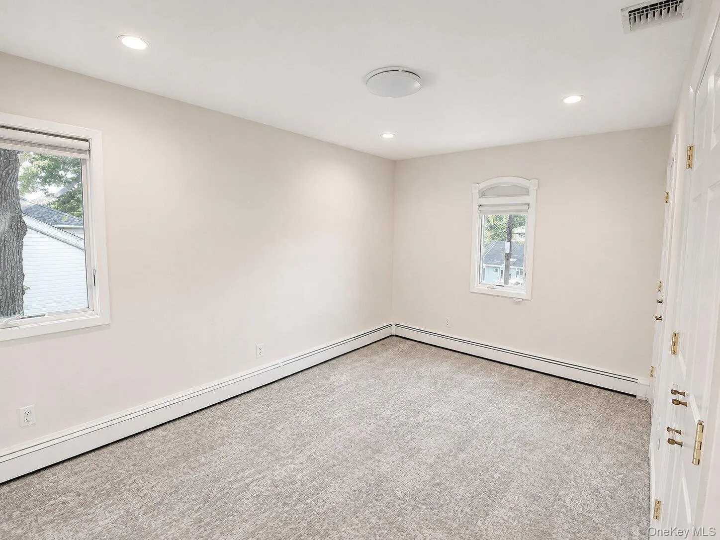 586 Harless Place, Hempstead, NY, 5 Bedrooms Bedrooms, 14 Rooms Rooms,3 BathroomsBathrooms,Residential,For Rent,Harless,0,1043880 586 Harless Place, Hempstead, NY, 5 Bedrooms Bedrooms, 14 Rooms Rooms,3 BathroomsBathrooms,Residential,For Rent,Harless,0,1043880