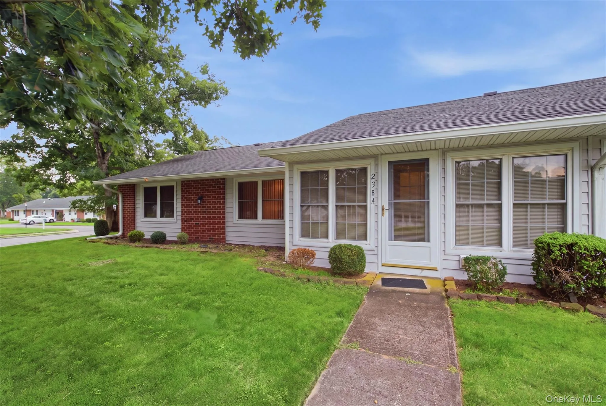 238 Blackpool Court, Brookhaven, NY, 2 Bedrooms Bedrooms, 5 Rooms Rooms,1 BathroomBathrooms,Residential,For Rent,Blackpool,0,1043884 238 Blackpool Court, Brookhaven, NY, 2 Bedrooms Bedrooms, 5 Rooms Rooms,1 BathroomBathrooms,Residential,For Rent,Blackpool,0,1043884