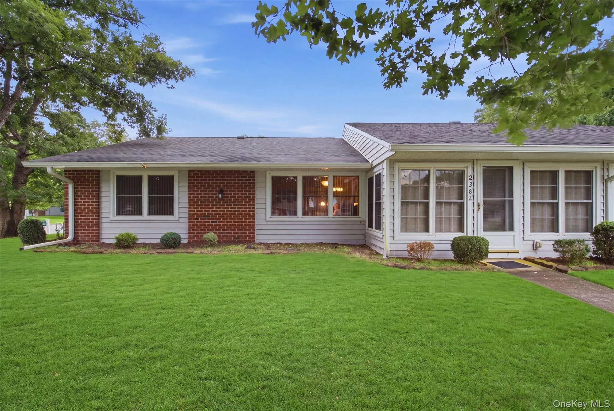 238 Blackpool Court, Brookhaven, NY, 2 Bedrooms Bedrooms, 5 Rooms Rooms,1 BathroomBathrooms,Residential,For Rent,Blackpool,0,1043884 238 Blackpool Court, Brookhaven, NY, 2 Bedrooms Bedrooms, 5 Rooms Rooms,1 BathroomBathrooms,Residential,For Rent,Blackpool,0,1043884