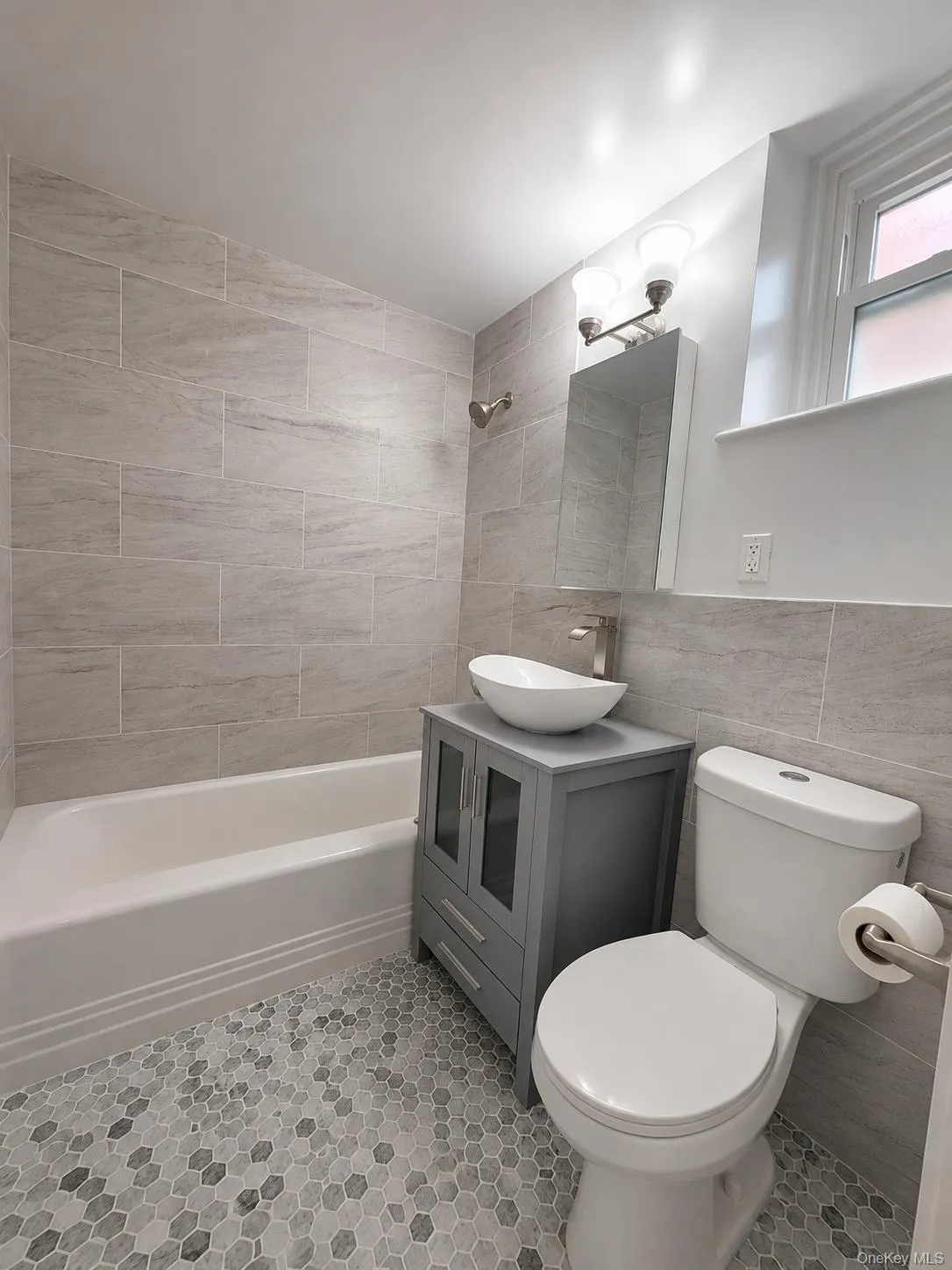 144-15 Charter, New York, NY, 1 Bedroom Bedrooms, 4 Rooms Rooms,1 BathroomBathrooms,Residential,For Rent,Charter,0,1043885 144-15 Charter, New York, NY, 1 Bedroom Bedrooms, 4 Rooms Rooms,1 BathroomBathrooms,Residential,For Rent,Charter,0,1043885