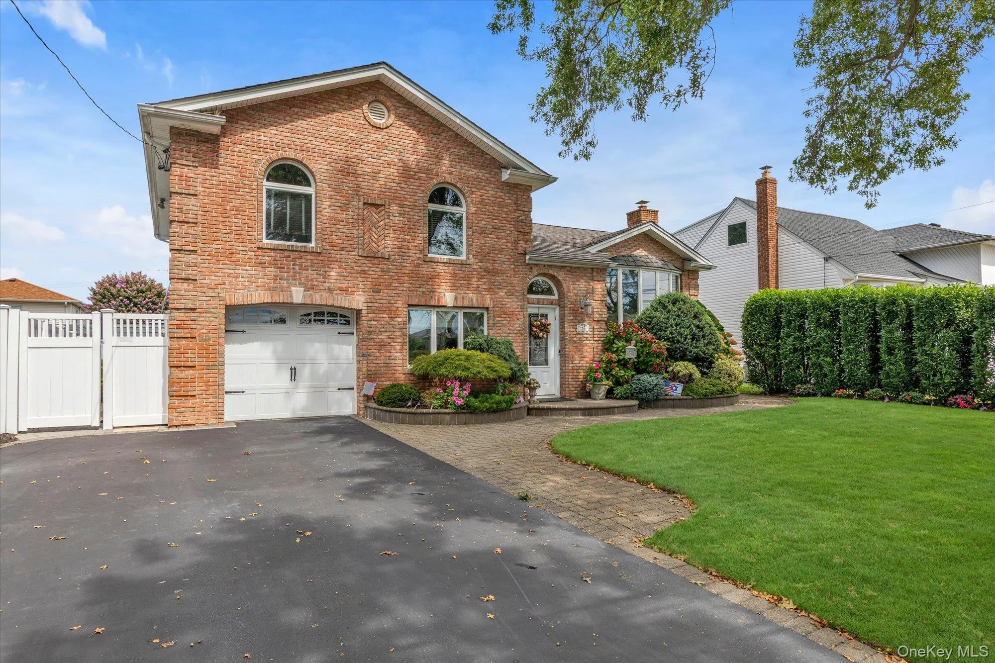2781 Saint Marks Avenue, Hempstead, NY, 4 Bedrooms Bedrooms, 8 Rooms Rooms,2 BathroomsBathrooms,Residential,For Rent,Saint Marks,0,1043887 2781 Saint Marks Avenue, Hempstead, NY, 4 Bedrooms Bedrooms, 8 Rooms Rooms,2 BathroomsBathrooms,Residential,For Rent,Saint Marks,0,1043887
