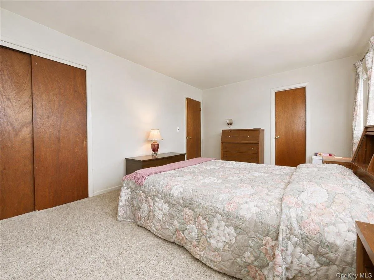 157 Washington Avenue, Orangetown, NY, 3 Bedrooms Bedrooms, 8 Rooms Rooms,1 BathroomBathrooms,Residential,For Rent,Washington,0,1043889 157 Washington Avenue, Orangetown, NY, 3 Bedrooms Bedrooms, 8 Rooms Rooms,1 BathroomBathrooms,Residential,For Rent,Washington,0,1043889