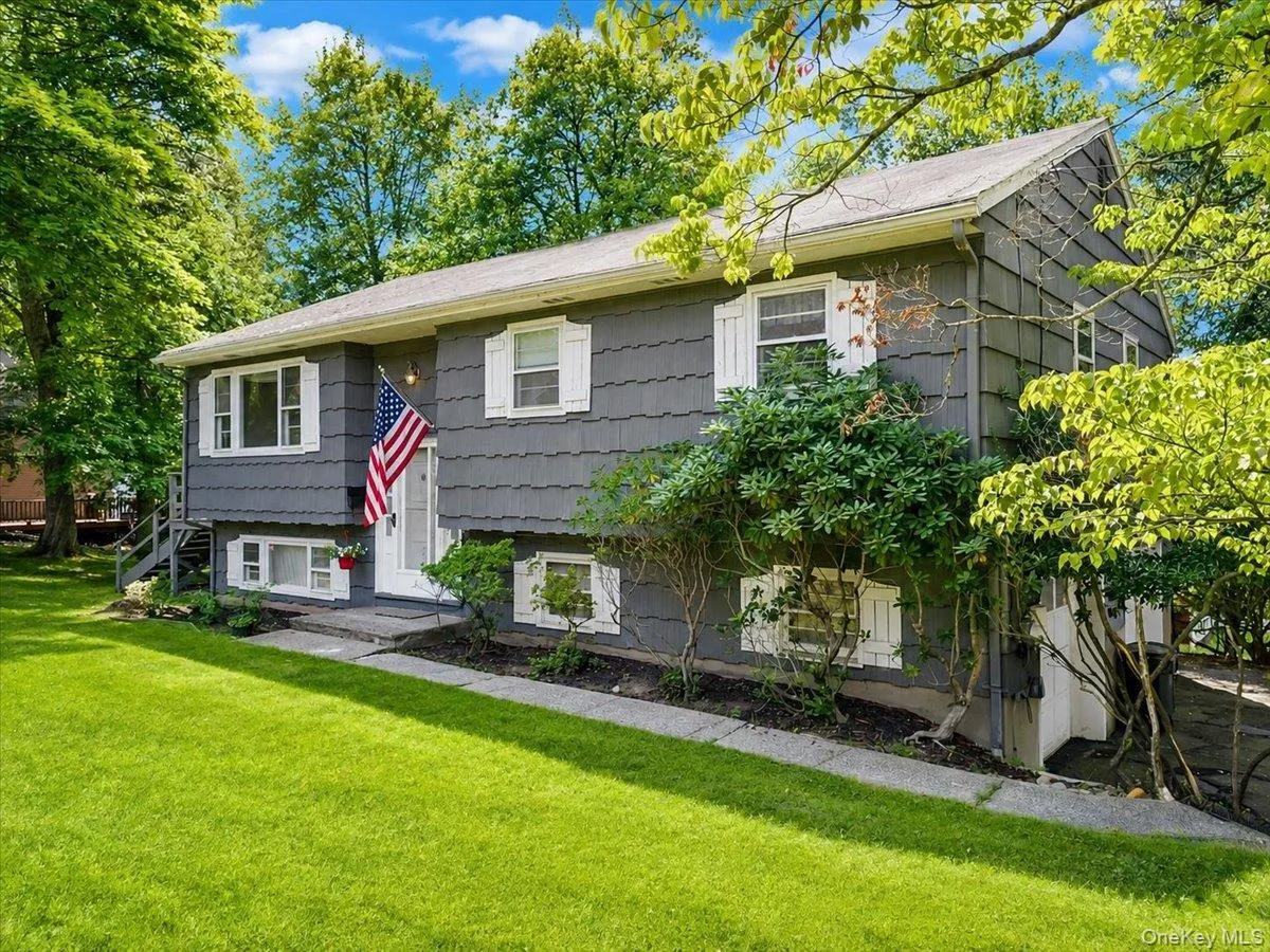 157 Washington Avenue, Orangetown, NY, 3 Bedrooms Bedrooms, 8 Rooms Rooms,1 BathroomBathrooms,Residential,For Rent,Washington,0,1043889 157 Washington Avenue, Orangetown, NY, 3 Bedrooms Bedrooms, 8 Rooms Rooms,1 BathroomBathrooms,Residential,For Rent,Washington,0,1043889