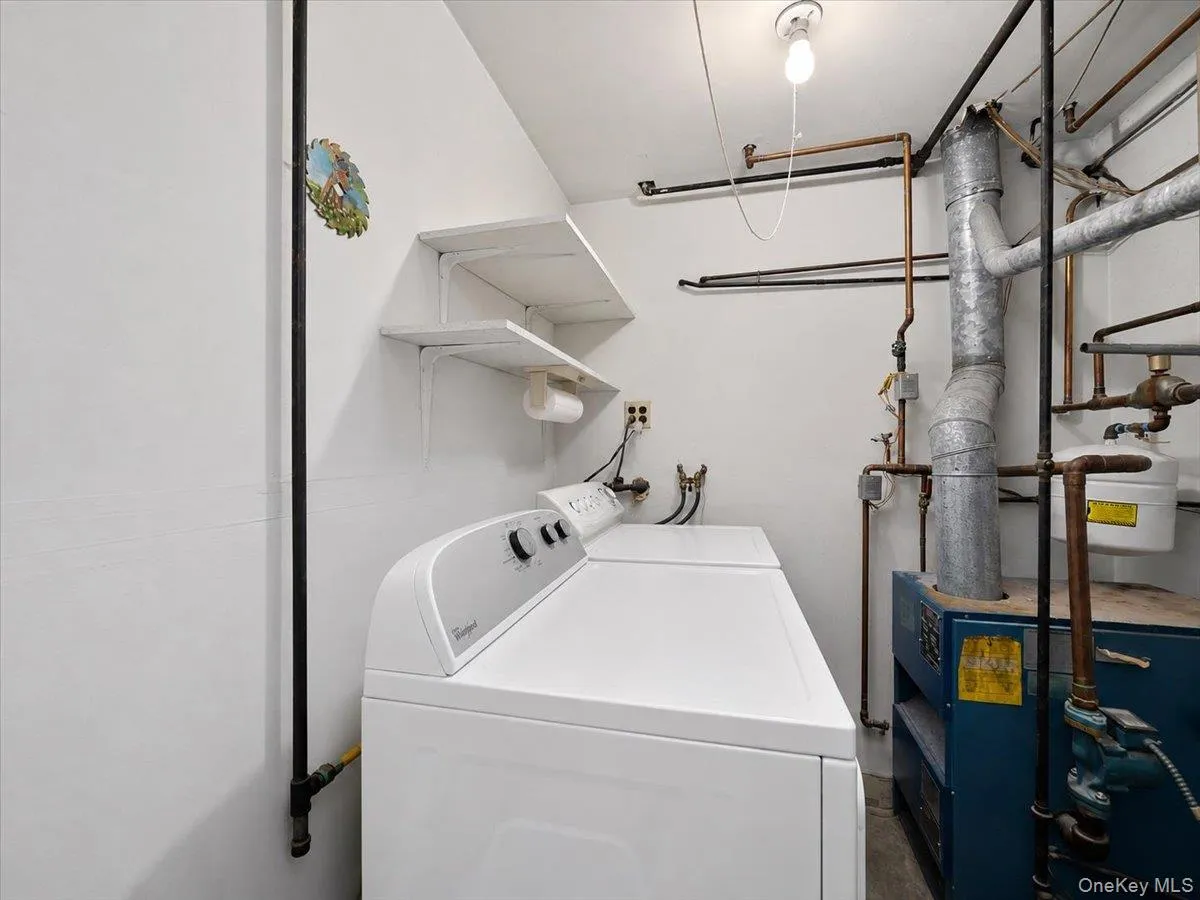 157 Washington Avenue, Orangetown, NY, 3 Bedrooms Bedrooms, 8 Rooms Rooms,1 BathroomBathrooms,Residential,For Rent,Washington,0,1043889 157 Washington Avenue, Orangetown, NY, 3 Bedrooms Bedrooms, 8 Rooms Rooms,1 BathroomBathrooms,Residential,For Rent,Washington,0,1043889