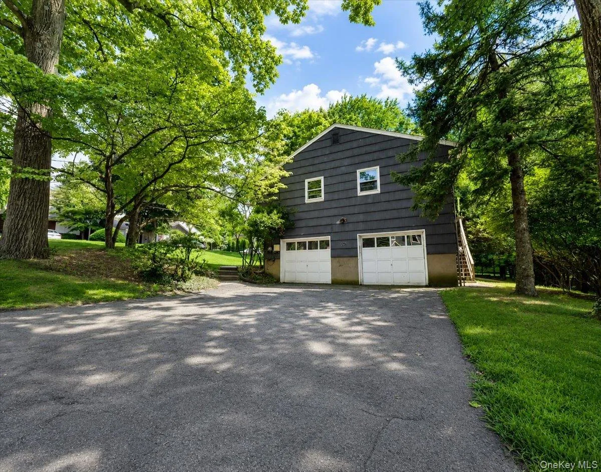 157 Washington Avenue, Orangetown, NY, 3 Bedrooms Bedrooms, 8 Rooms Rooms,1 BathroomBathrooms,Residential,For Rent,Washington,0,1043889 157 Washington Avenue, Orangetown, NY, 3 Bedrooms Bedrooms, 8 Rooms Rooms,1 BathroomBathrooms,Residential,For Rent,Washington,0,1043889