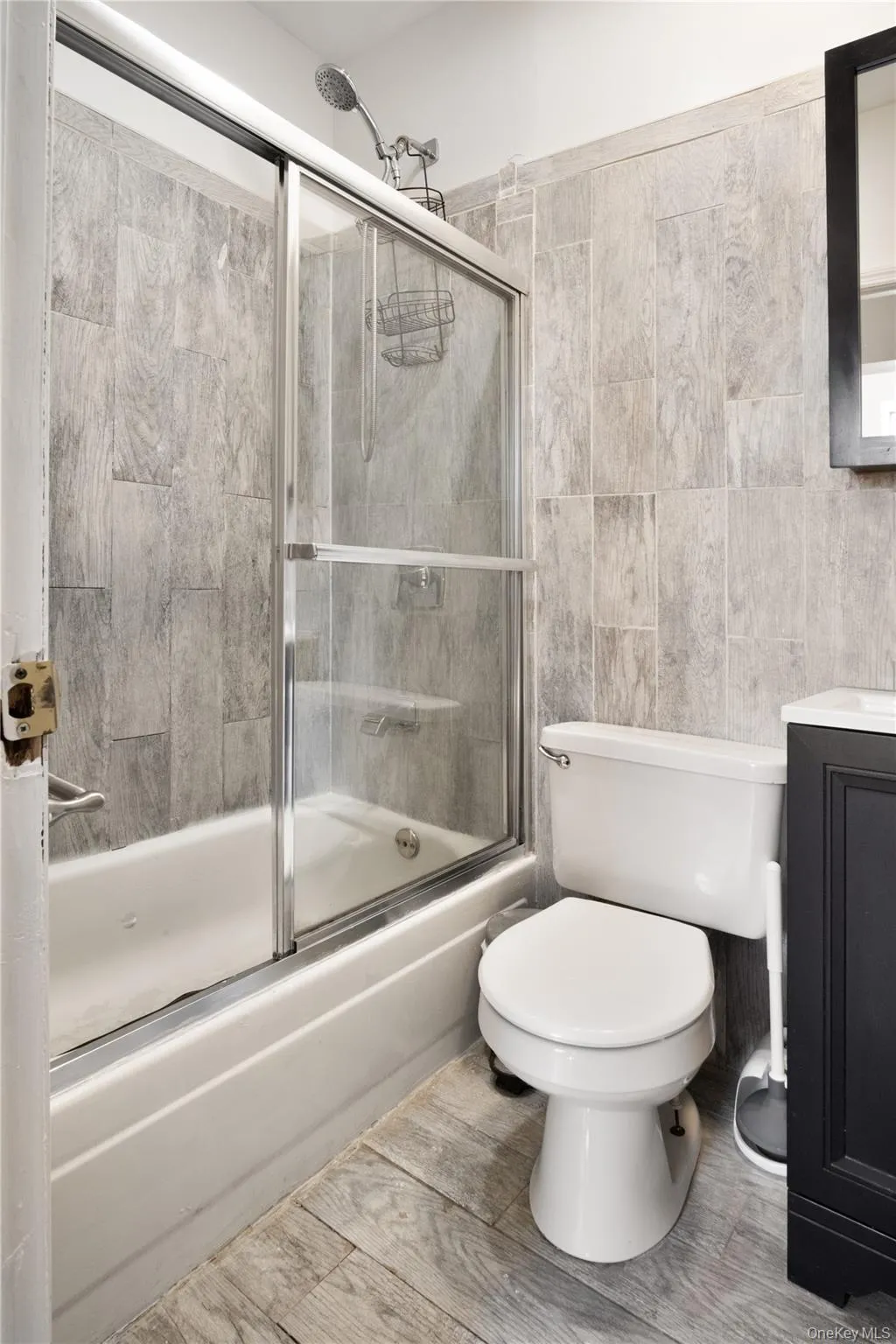 211 Kosciuszko Street, New York, NY, 3 Bedrooms Bedrooms, 4 Rooms Rooms,1 BathroomBathrooms,Residential Lease,For Rent,Kosciuszko,0,1043890 211 Kosciuszko Street, New York, NY, 3 Bedrooms Bedrooms, 4 Rooms Rooms,1 BathroomBathrooms,Residential Lease,For Rent,Kosciuszko,0,1043890