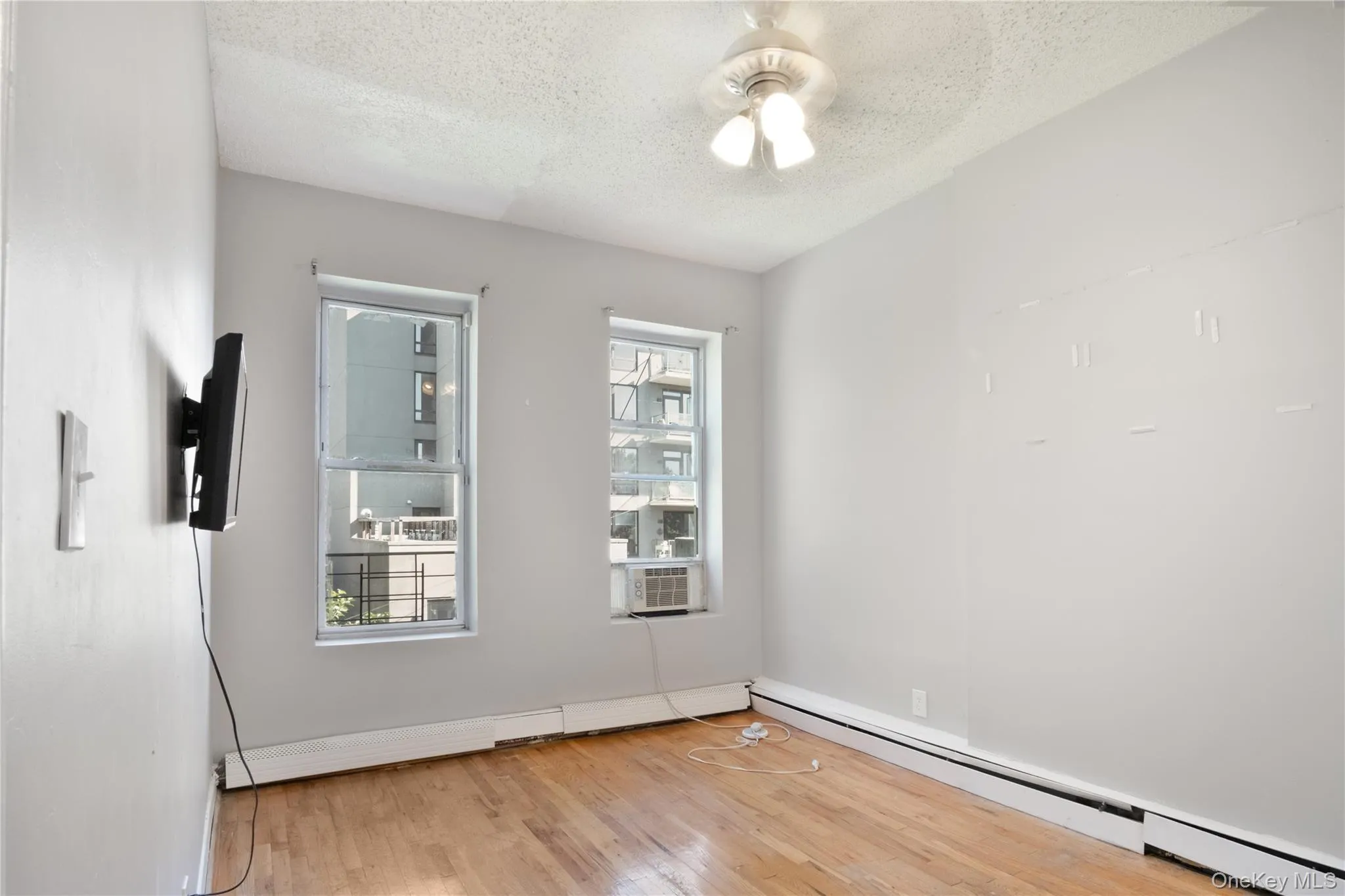 211 Kosciuszko Street, New York, NY, 3 Bedrooms Bedrooms, 4 Rooms Rooms,1 BathroomBathrooms,Residential Lease,For Rent,Kosciuszko,0,1043890 211 Kosciuszko Street, New York, NY, 3 Bedrooms Bedrooms, 4 Rooms Rooms,1 BathroomBathrooms,Residential Lease,For Rent,Kosciuszko,0,1043890