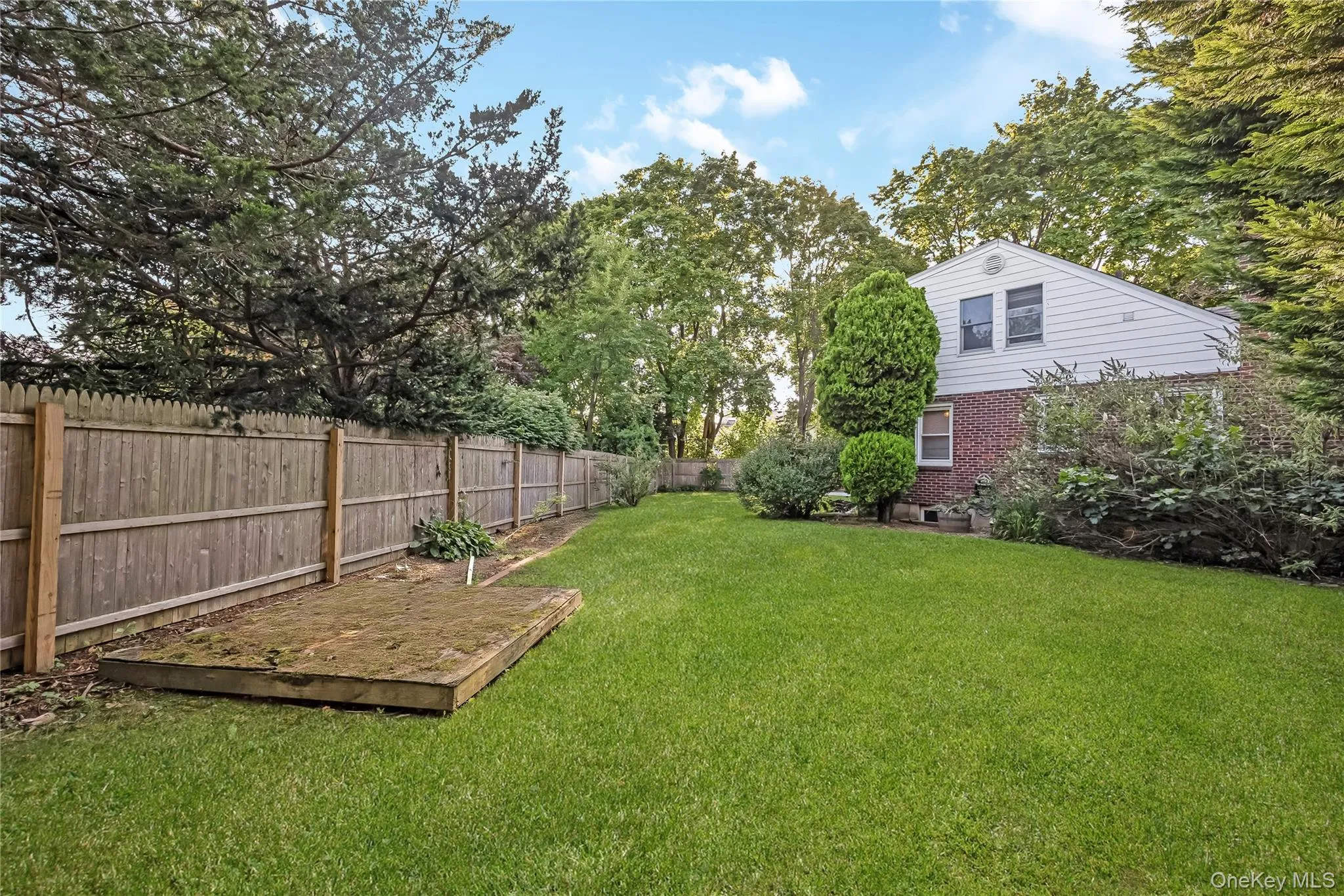42 Spencer Street, Oyster Bay, NY, 4 Bedrooms Bedrooms, 9 Rooms Rooms,2 BathroomsBathrooms,Residential,For Rent,Spencer,0,1043893 42 Spencer Street, Oyster Bay, NY, 4 Bedrooms Bedrooms, 9 Rooms Rooms,2 BathroomsBathrooms,Residential,For Rent,Spencer,0,1043893