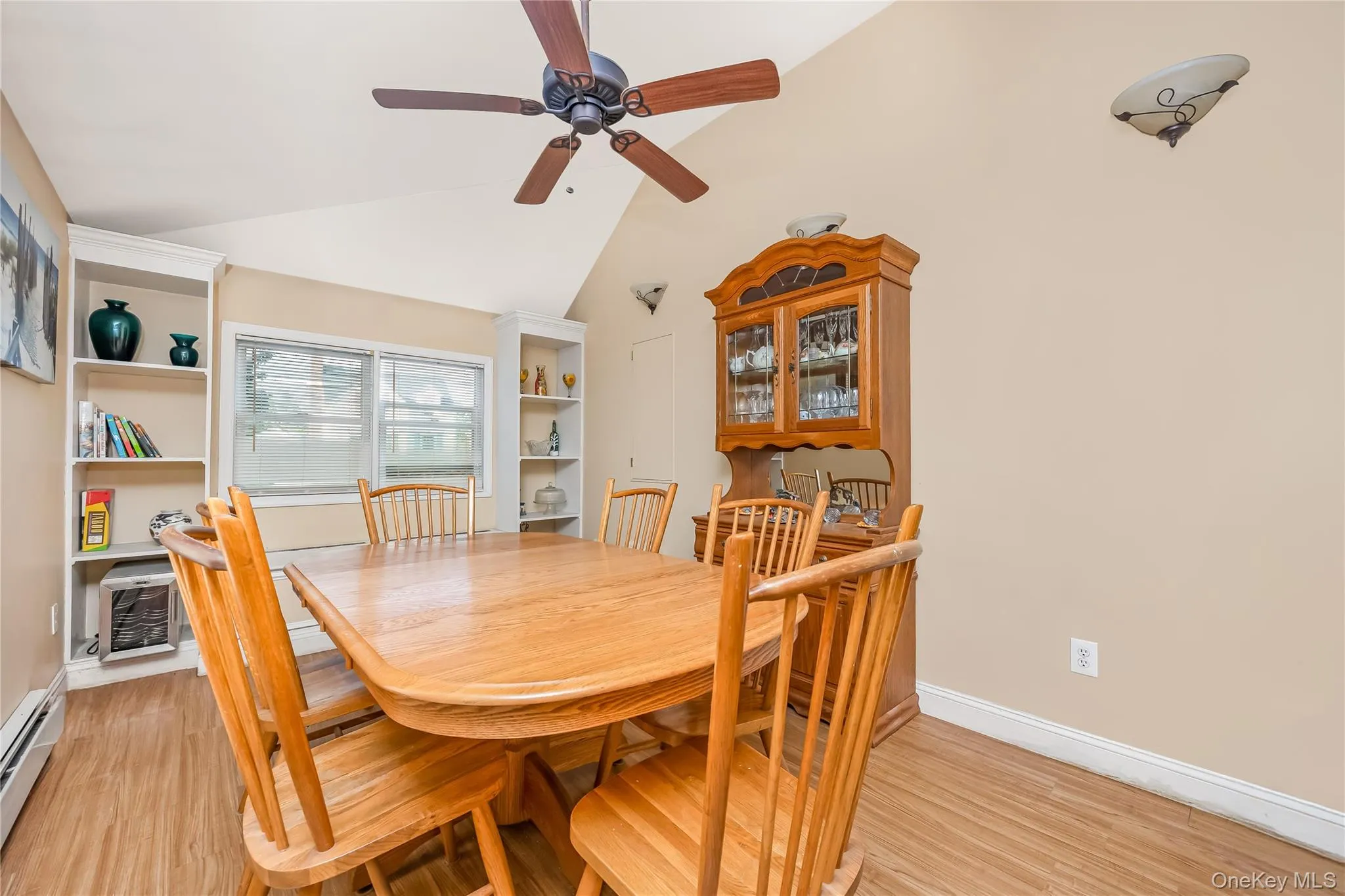 42 Spencer Street, Oyster Bay, NY, 4 Bedrooms Bedrooms, 9 Rooms Rooms,2 BathroomsBathrooms,Residential,For Rent,Spencer,0,1043893 42 Spencer Street, Oyster Bay, NY, 4 Bedrooms Bedrooms, 9 Rooms Rooms,2 BathroomsBathrooms,Residential,For Rent,Spencer,0,1043893