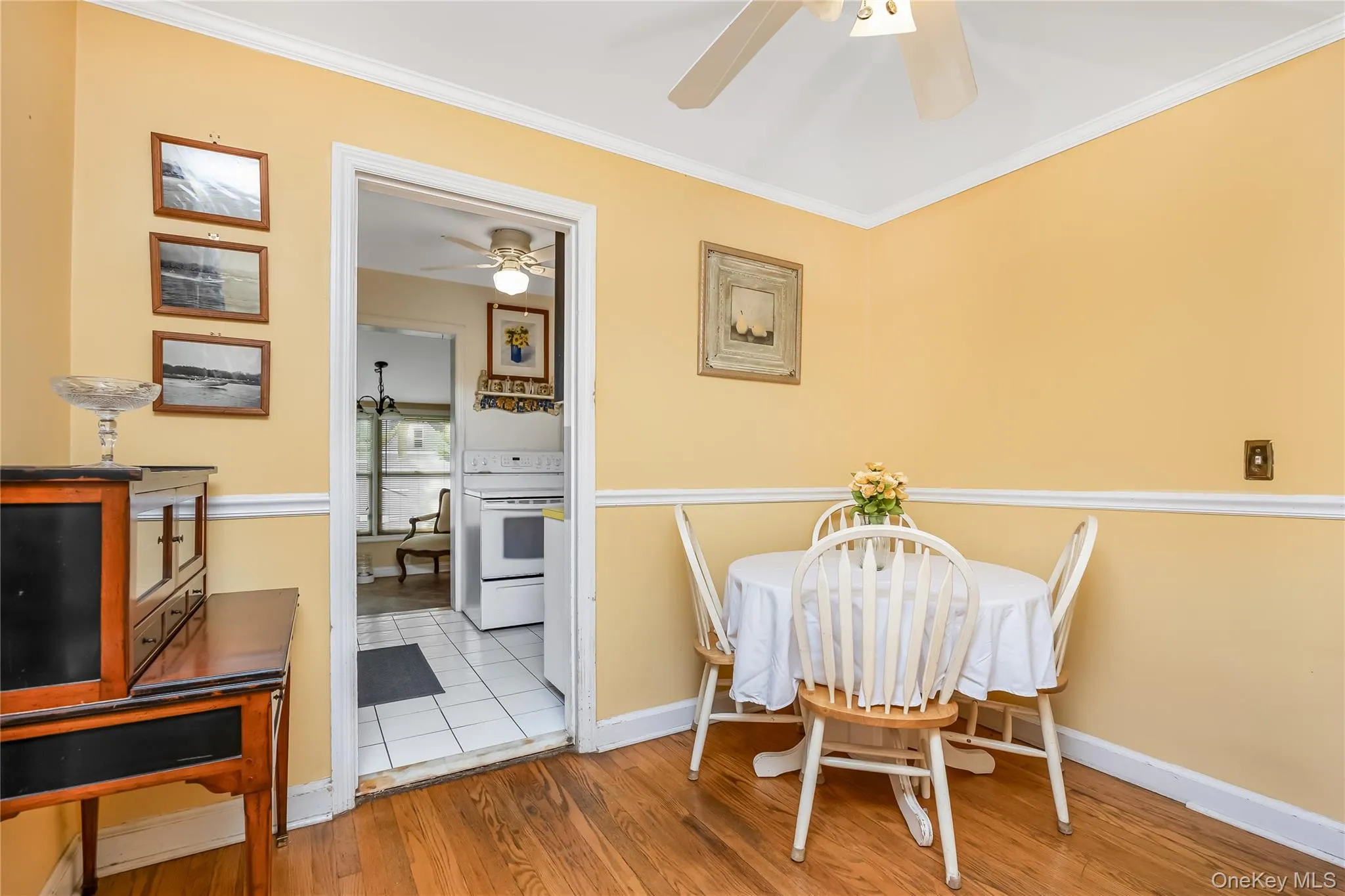 42 Spencer Street, Oyster Bay, NY, 4 Bedrooms Bedrooms, 9 Rooms Rooms,2 BathroomsBathrooms,Residential,For Rent,Spencer,0,1043893 42 Spencer Street, Oyster Bay, NY, 4 Bedrooms Bedrooms, 9 Rooms Rooms,2 BathroomsBathrooms,Residential,For Rent,Spencer,0,1043893
