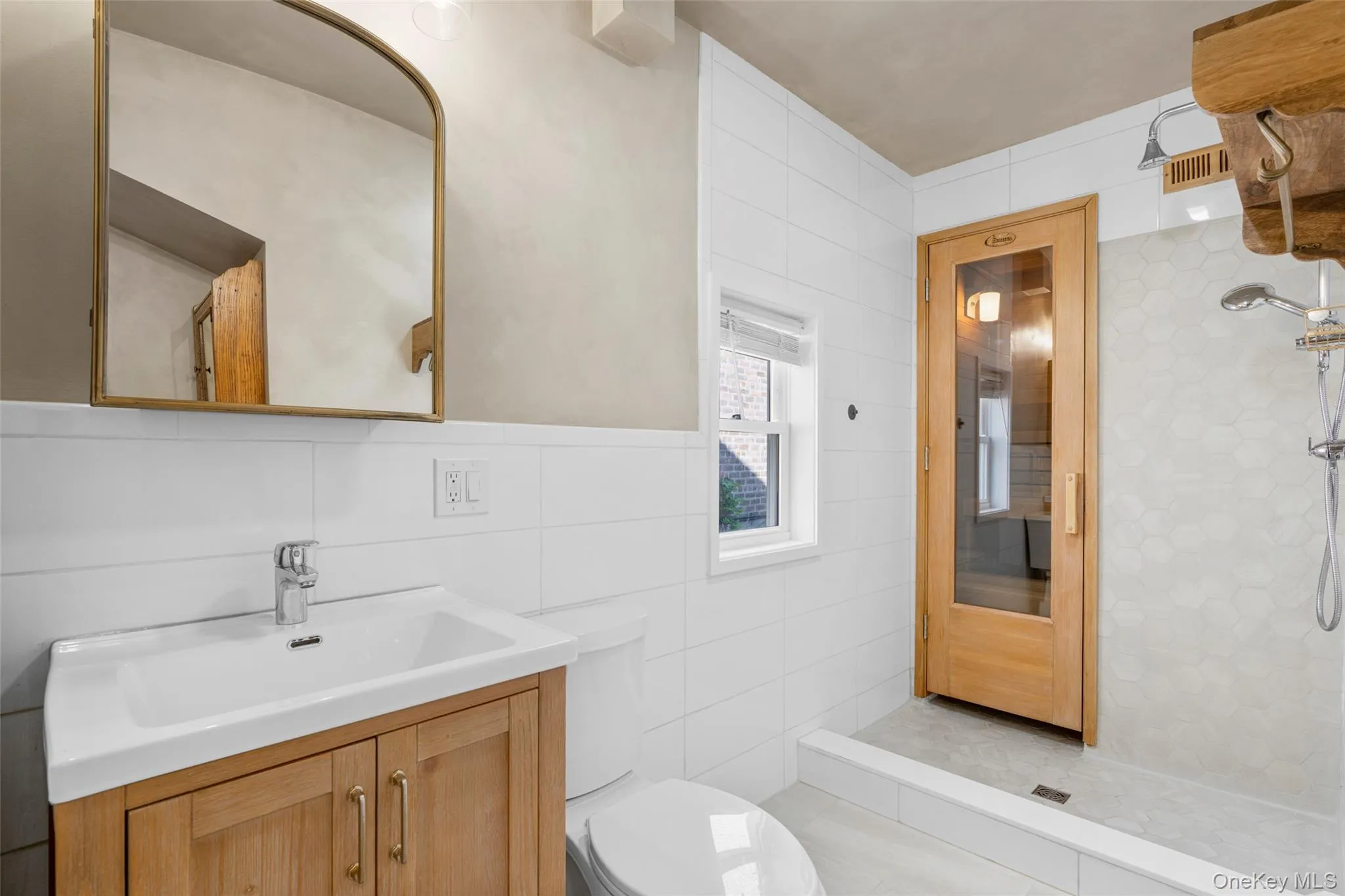 63 Storm Street, Greenburgh, NY, 2 Bedrooms Bedrooms, 4 Rooms Rooms,1 BathroomBathrooms,Residential Lease,For Rent,Storm,0,1043895 63 Storm Street, Greenburgh, NY, 2 Bedrooms Bedrooms, 4 Rooms Rooms,1 BathroomBathrooms,Residential Lease,For Rent,Storm,0,1043895