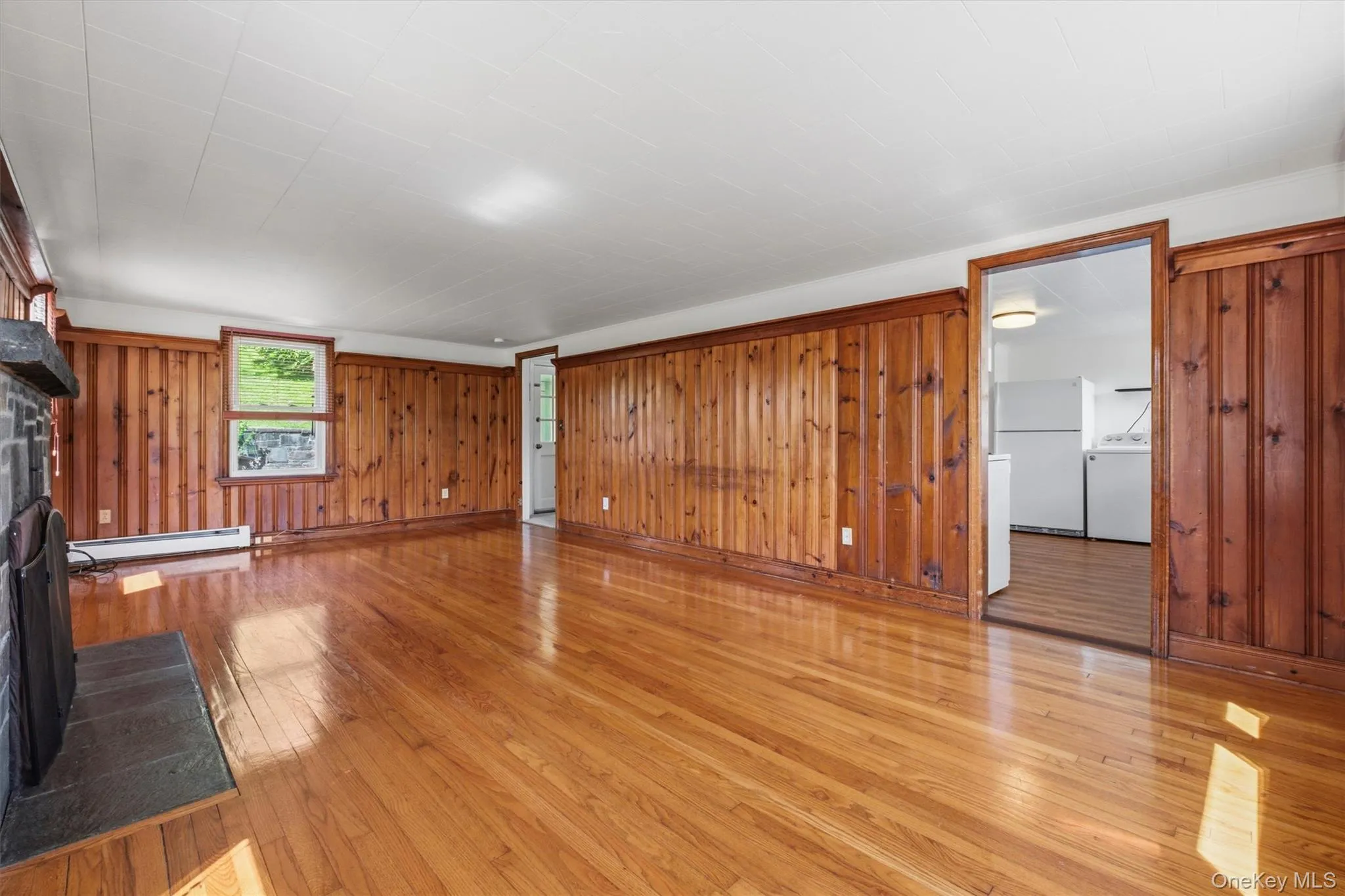 36 OLD INDIAN RD, Marlboro, NY, 2 Bedrooms Bedrooms, 5 Rooms Rooms,1 BathroomBathrooms,Residential Lease,For Rent,OLD INDIAN RD,0,1043898 36 OLD INDIAN RD, Marlboro, NY, 2 Bedrooms Bedrooms, 5 Rooms Rooms,1 BathroomBathrooms,Residential Lease,For Rent,OLD INDIAN RD,0,1043898