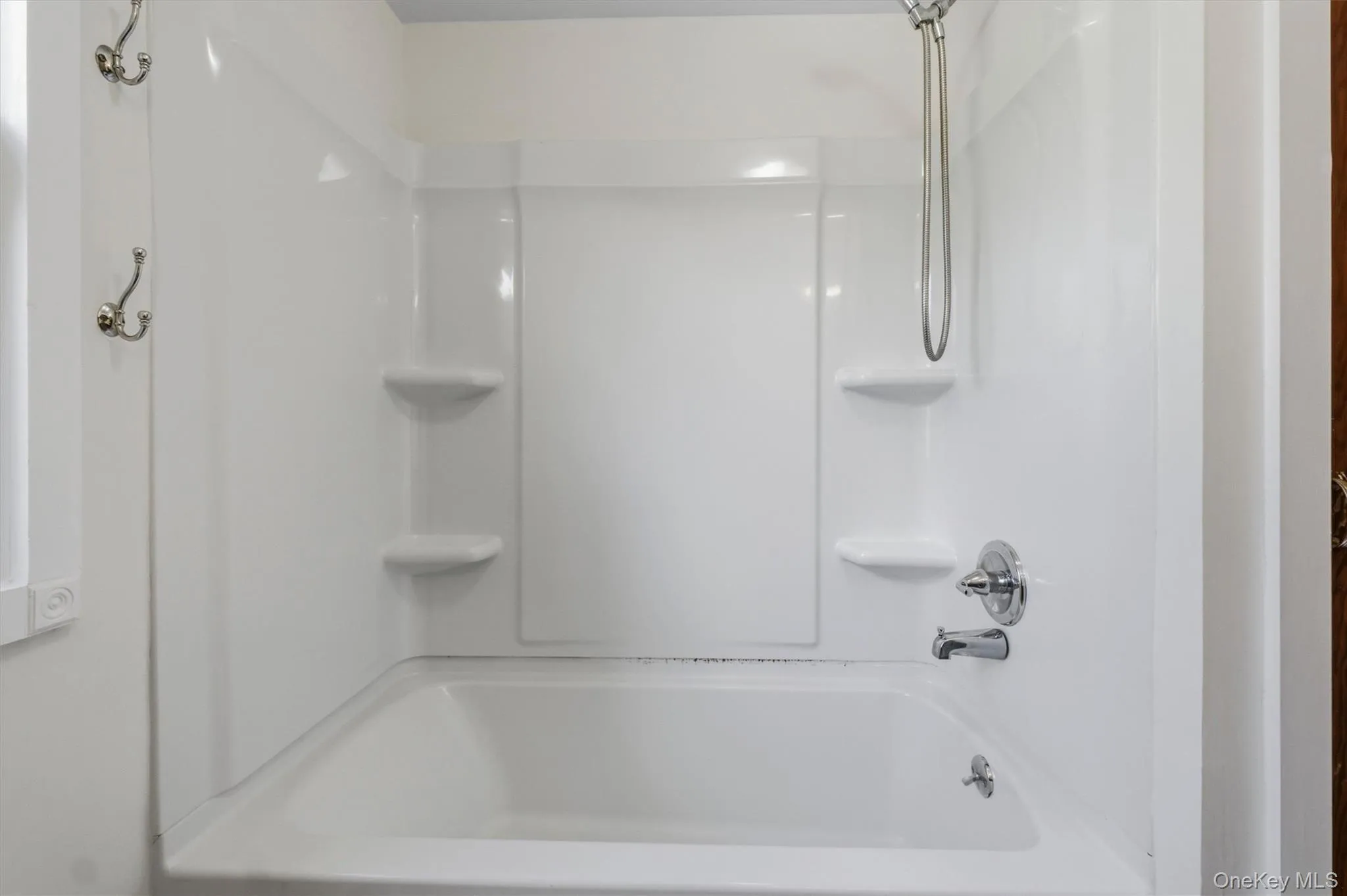 36 OLD INDIAN RD, Marlboro, NY, 2 Bedrooms Bedrooms, 5 Rooms Rooms,1 BathroomBathrooms,Residential Lease,For Rent,OLD INDIAN RD,0,1043898 36 OLD INDIAN RD, Marlboro, NY, 2 Bedrooms Bedrooms, 5 Rooms Rooms,1 BathroomBathrooms,Residential Lease,For Rent,OLD INDIAN RD,0,1043898