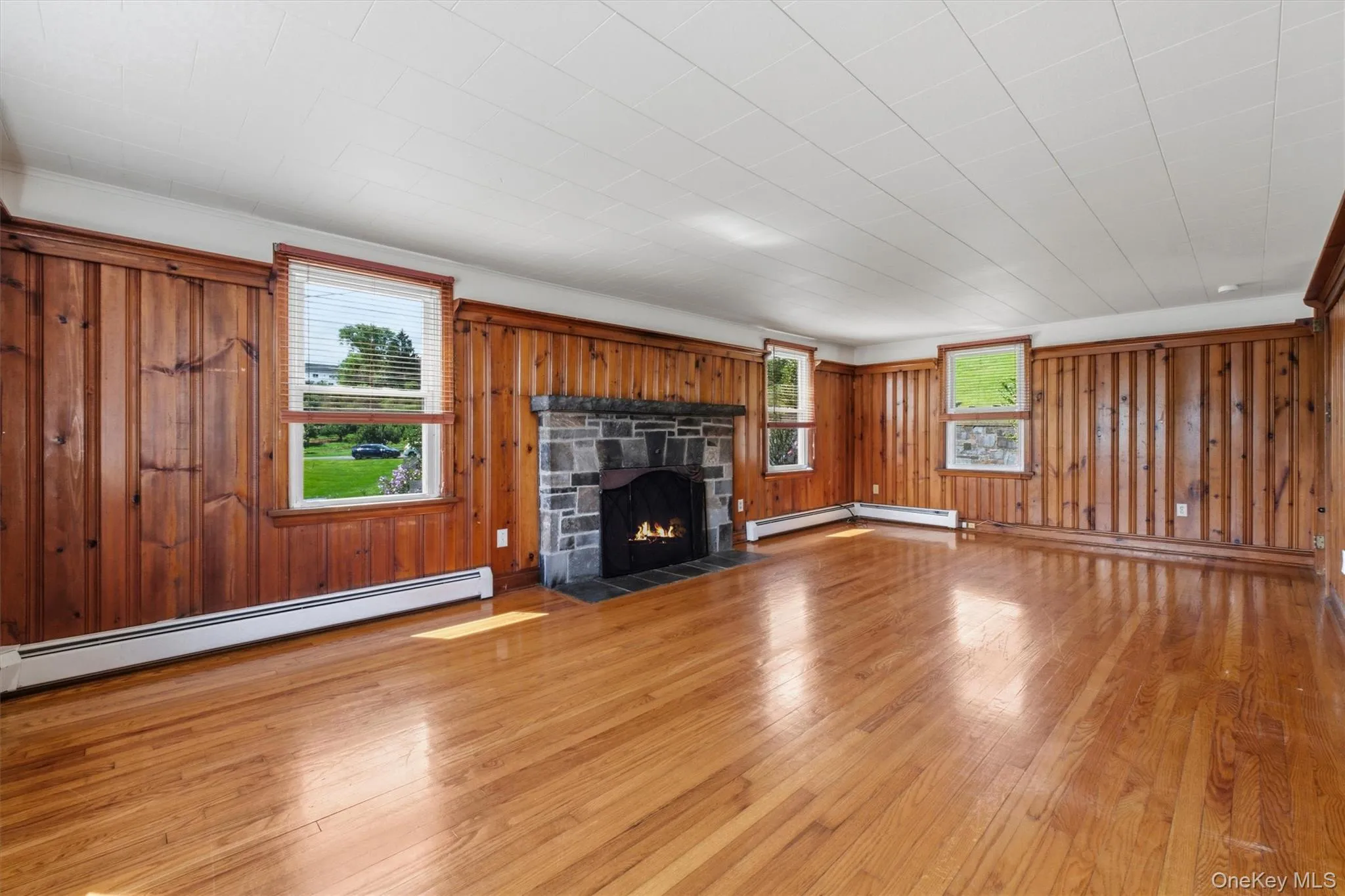 36 OLD INDIAN RD, Marlboro, NY, 2 Bedrooms Bedrooms, 5 Rooms Rooms,1 BathroomBathrooms,Residential Lease,For Rent,OLD INDIAN RD,0,1043898 36 OLD INDIAN RD, Marlboro, NY, 2 Bedrooms Bedrooms, 5 Rooms Rooms,1 BathroomBathrooms,Residential Lease,For Rent,OLD INDIAN RD,0,1043898