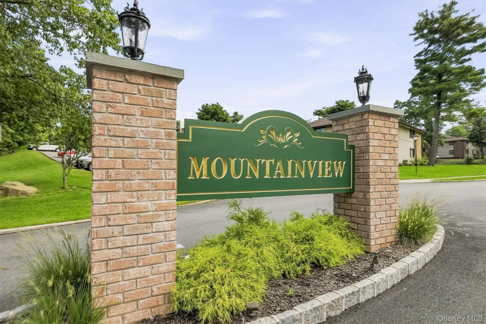 Welcome to the Mountainview condominium community. Welcome to the Mountainview condominium community.