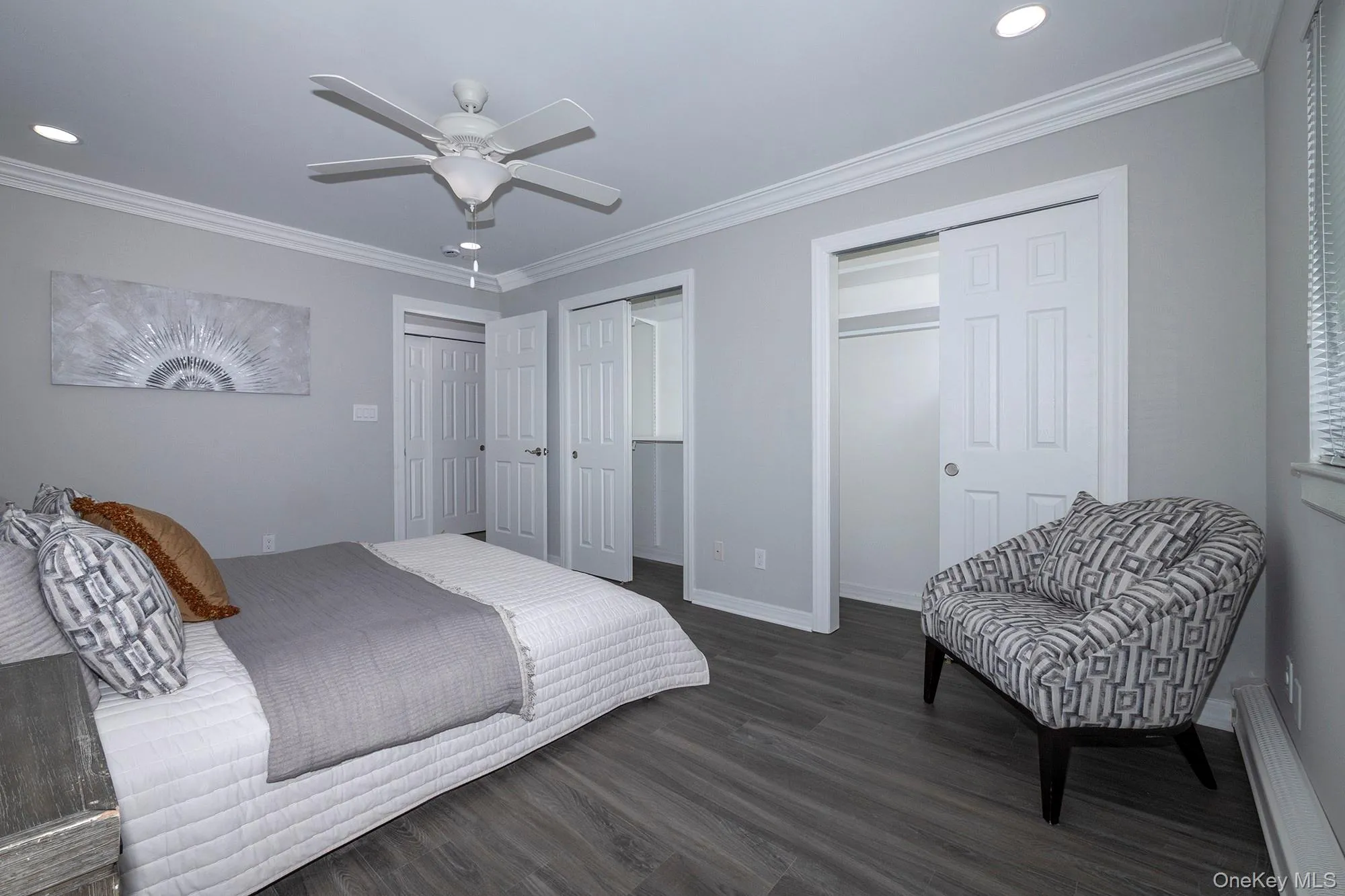 403 East Main Street, Islip, NY, 1 Bedroom Bedrooms, 4 Rooms Rooms,1 BathroomBathrooms,Residential Lease,For Rent,East Main,0,1043900 403 East Main Street, Islip, NY, 1 Bedroom Bedrooms, 4 Rooms Rooms,1 BathroomBathrooms,Residential Lease,For Rent,East Main,0,1043900