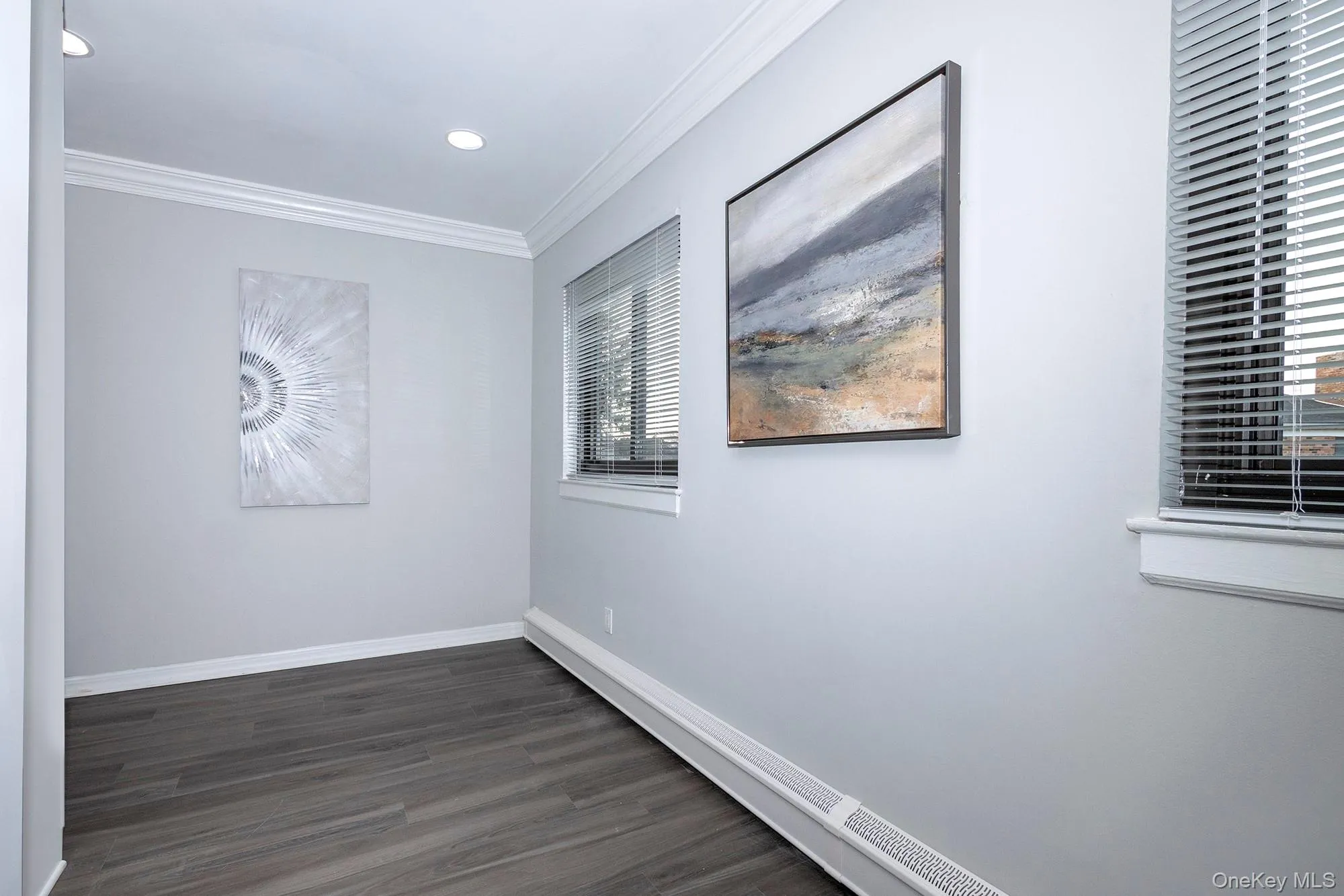 403 East Main Street, Islip, NY, 1 Bedroom Bedrooms, 4 Rooms Rooms,1 BathroomBathrooms,Residential Lease,For Rent,East Main,0,1043900 403 East Main Street, Islip, NY, 1 Bedroom Bedrooms, 4 Rooms Rooms,1 BathroomBathrooms,Residential Lease,For Rent,East Main,0,1043900
