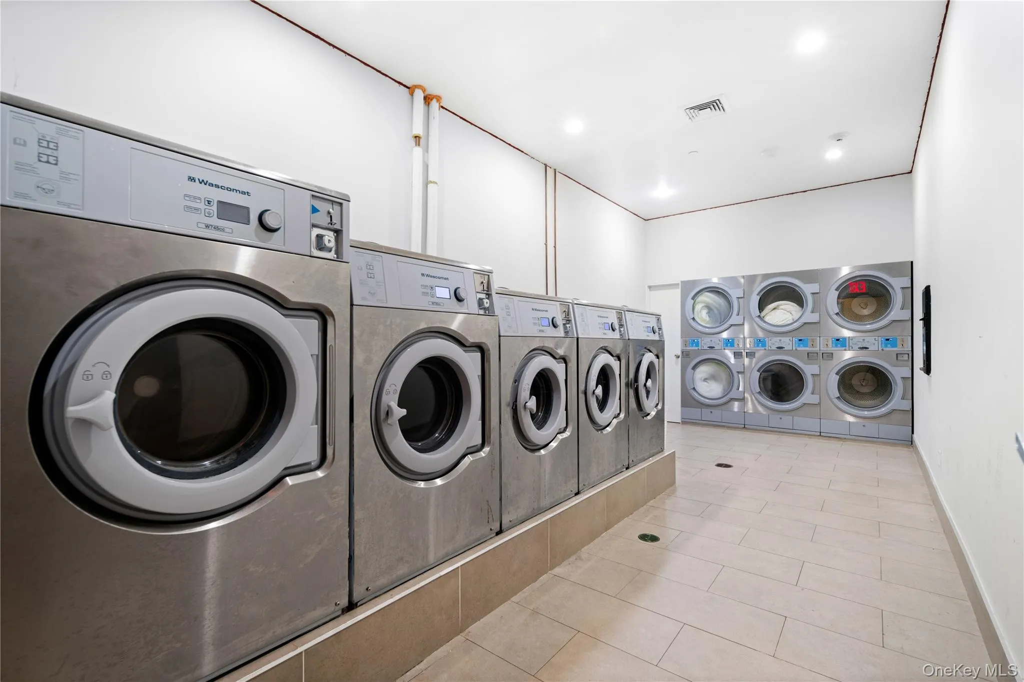 97-45 63rd Drive, New York, NY, 2 Bedrooms Bedrooms, 5 Rooms Rooms,2 BathroomsBathrooms,Residential,For Rent,63rd,0,1043903 97-45 63rd Drive, New York, NY, 2 Bedrooms Bedrooms, 5 Rooms Rooms,2 BathroomsBathrooms,Residential,For Rent,63rd,0,1043903