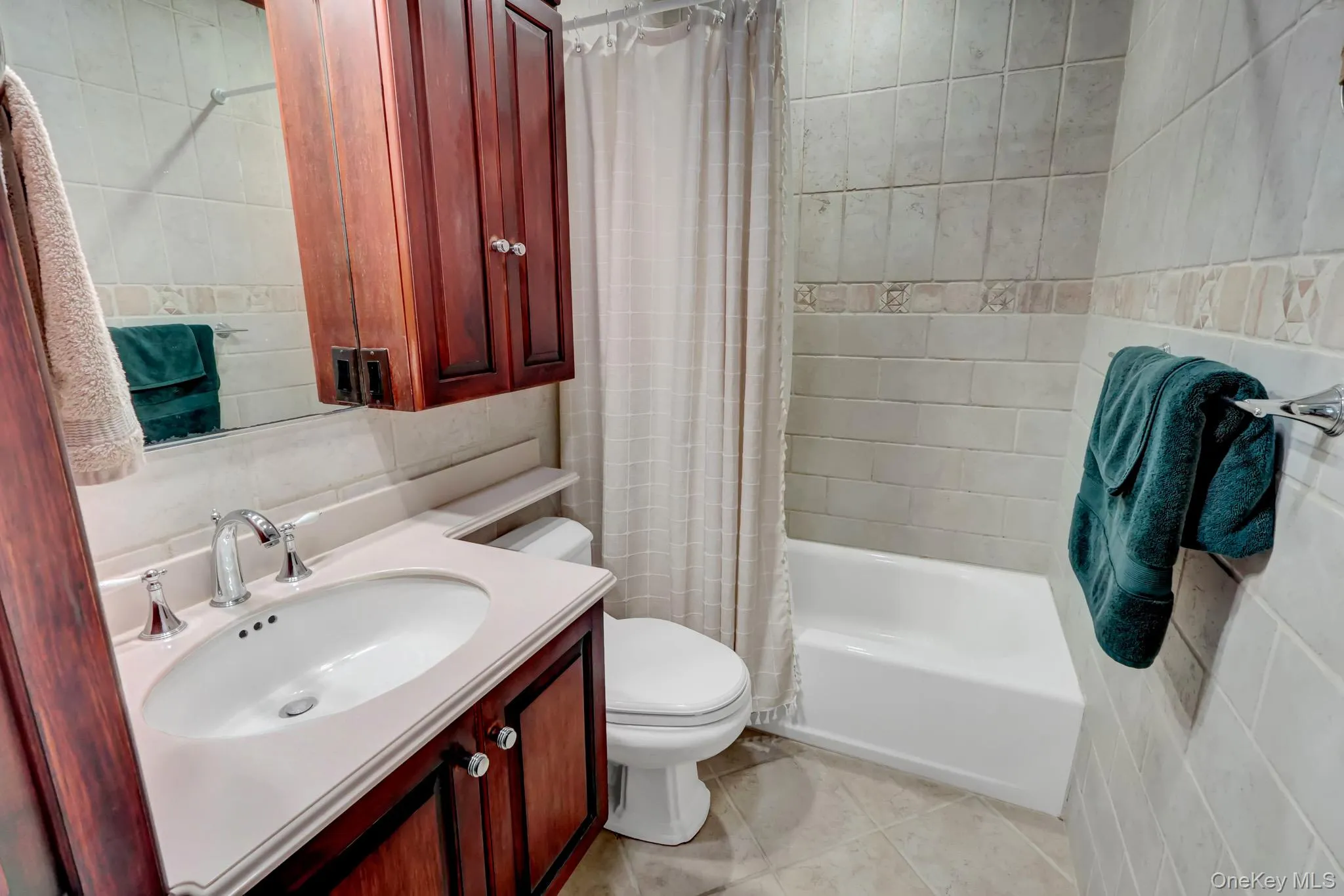 1188 New York Avenue, Hempstead, NY, 5 Bedrooms Bedrooms, 9 Rooms Rooms,3 BathroomsBathrooms,Residential,For Rent,New York,0,1043905 1188 New York Avenue, Hempstead, NY, 5 Bedrooms Bedrooms, 9 Rooms Rooms,3 BathroomsBathrooms,Residential,For Rent,New York,0,1043905
