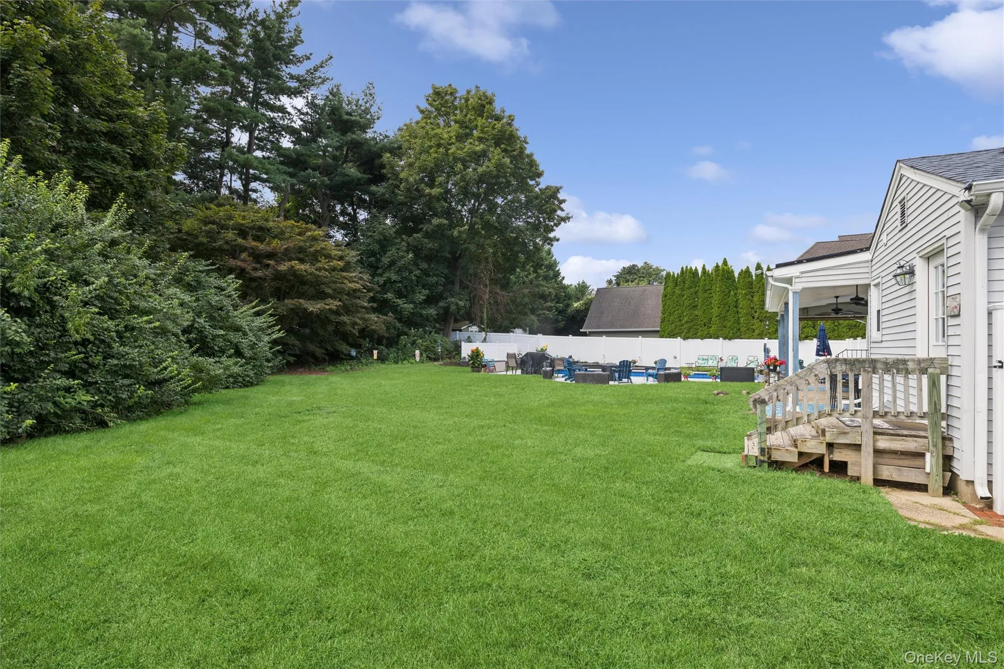 31 Ketay Drive, Huntington, NY, 4 Bedrooms Bedrooms, 8 Rooms Rooms,2 BathroomsBathrooms,Residential,For Rent,Ketay,0,1043906 31 Ketay Drive, Huntington, NY, 4 Bedrooms Bedrooms, 8 Rooms Rooms,2 BathroomsBathrooms,Residential,For Rent,Ketay,0,1043906