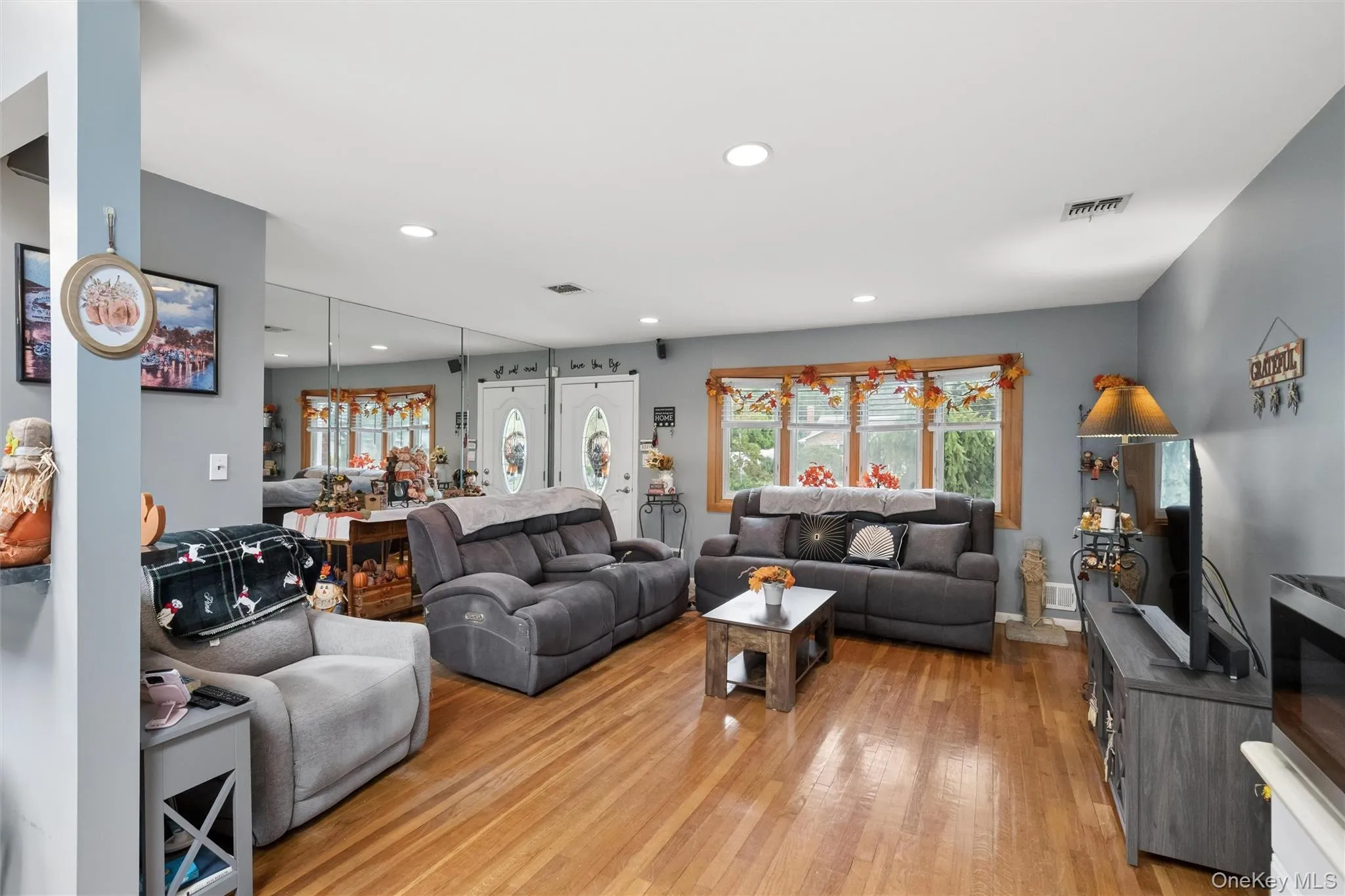 31 Ketay Drive, Huntington, NY, 4 Bedrooms Bedrooms, 8 Rooms Rooms,2 BathroomsBathrooms,Residential,For Rent,Ketay,0,1043906 31 Ketay Drive, Huntington, NY, 4 Bedrooms Bedrooms, 8 Rooms Rooms,2 BathroomsBathrooms,Residential,For Rent,Ketay,0,1043906