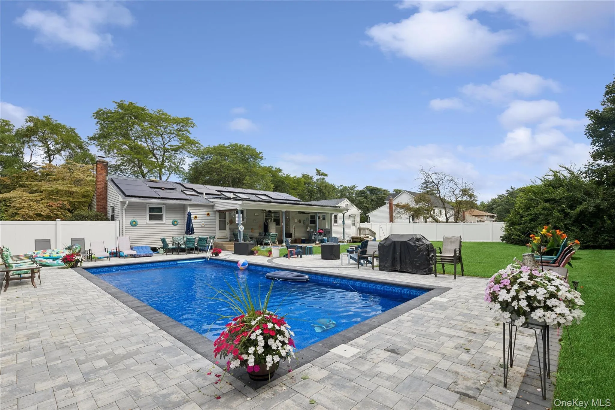 31 Ketay Drive, Huntington, NY, 4 Bedrooms Bedrooms, 8 Rooms Rooms,2 BathroomsBathrooms,Residential,For Rent,Ketay,0,1043906 31 Ketay Drive, Huntington, NY, 4 Bedrooms Bedrooms, 8 Rooms Rooms,2 BathroomsBathrooms,Residential,For Rent,Ketay,0,1043906