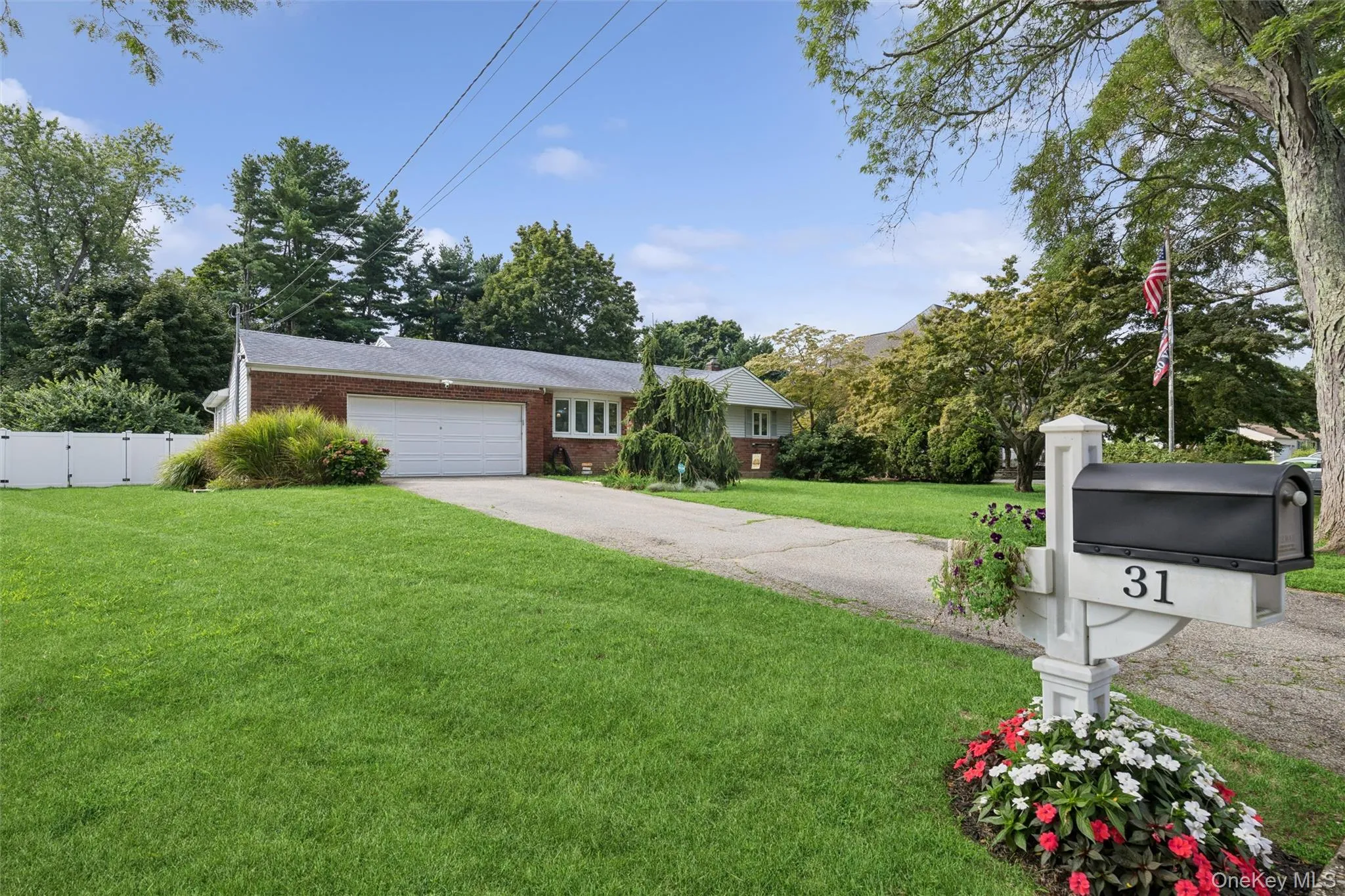 31 Ketay Drive, Huntington, NY, 4 Bedrooms Bedrooms, 8 Rooms Rooms,2 BathroomsBathrooms,Residential,For Rent,Ketay,0,1043906 31 Ketay Drive, Huntington, NY, 4 Bedrooms Bedrooms, 8 Rooms Rooms,2 BathroomsBathrooms,Residential,For Rent,Ketay,0,1043906
