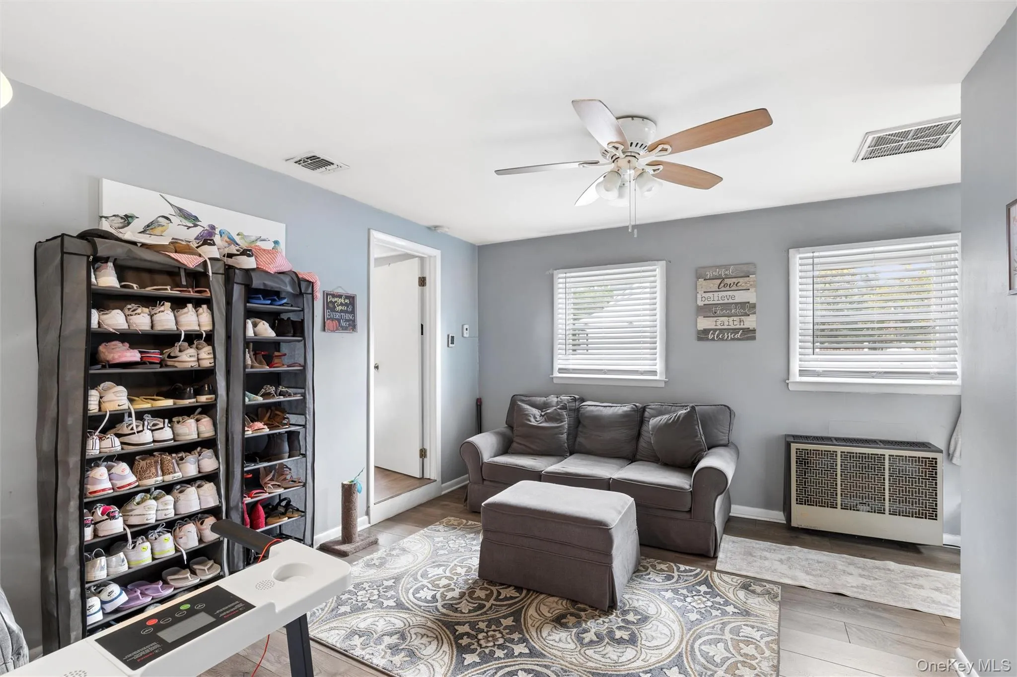 31 Ketay Drive, Huntington, NY, 4 Bedrooms Bedrooms, 8 Rooms Rooms,2 BathroomsBathrooms,Residential,For Rent,Ketay,0,1043906 31 Ketay Drive, Huntington, NY, 4 Bedrooms Bedrooms, 8 Rooms Rooms,2 BathroomsBathrooms,Residential,For Rent,Ketay,0,1043906
